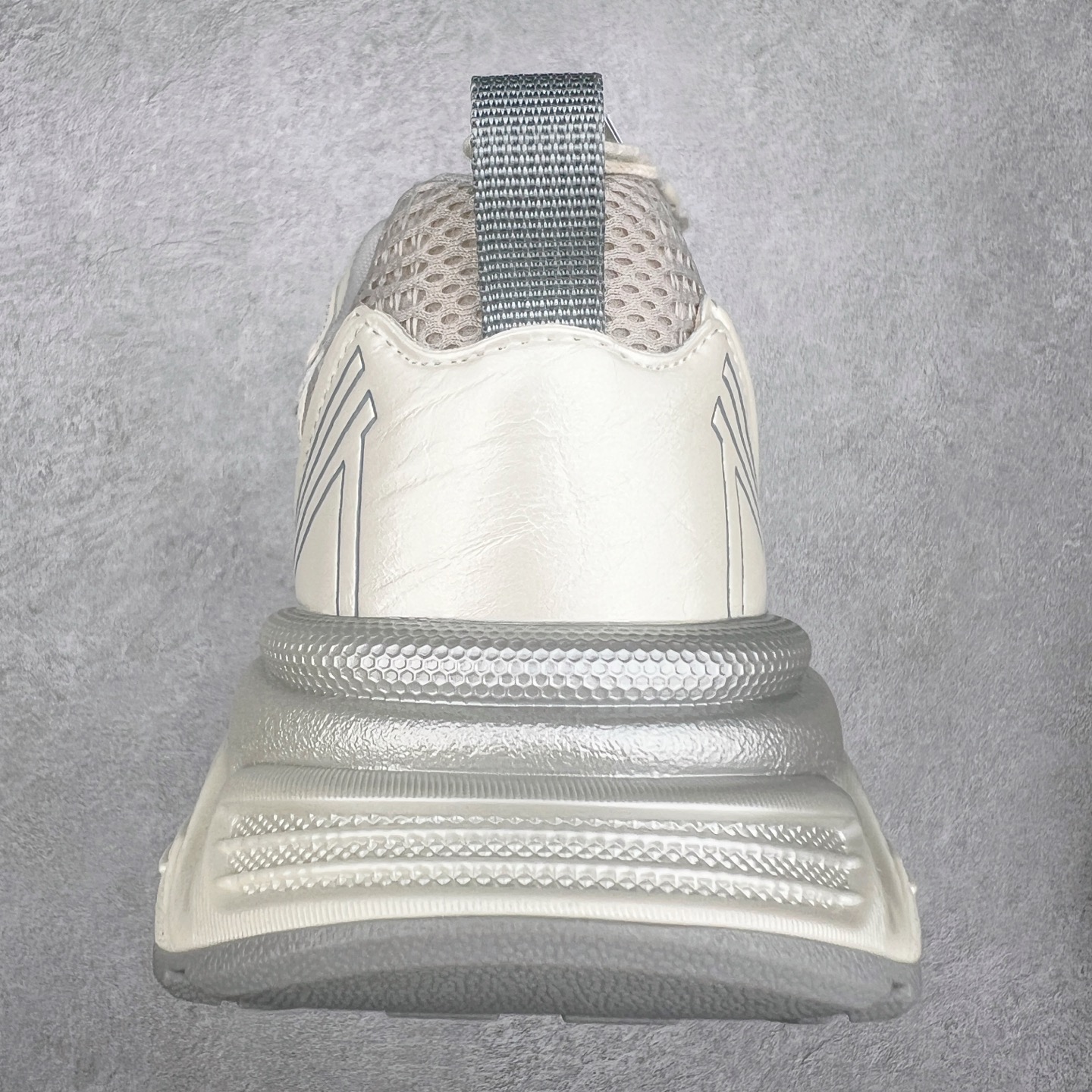 图片[8]-GG-CC赵露思同款休闲运动厚底增高老爹鞋 广东大厂出品 原版正确大底 全新工艺升级 全套包装 配件齐全 区别市面所有版本 时髦look轻松定格 不费力展现率性氛围 高档银盒 3M反光酷帅机能风不规则设计+7cm增高厚底 大长腿既视感轻松拿捏 GGCC厚底增高简直就是小个子的快乐! 不管怎么搭都敲好看 尺码：35 36 37 38 39 40-选品中心