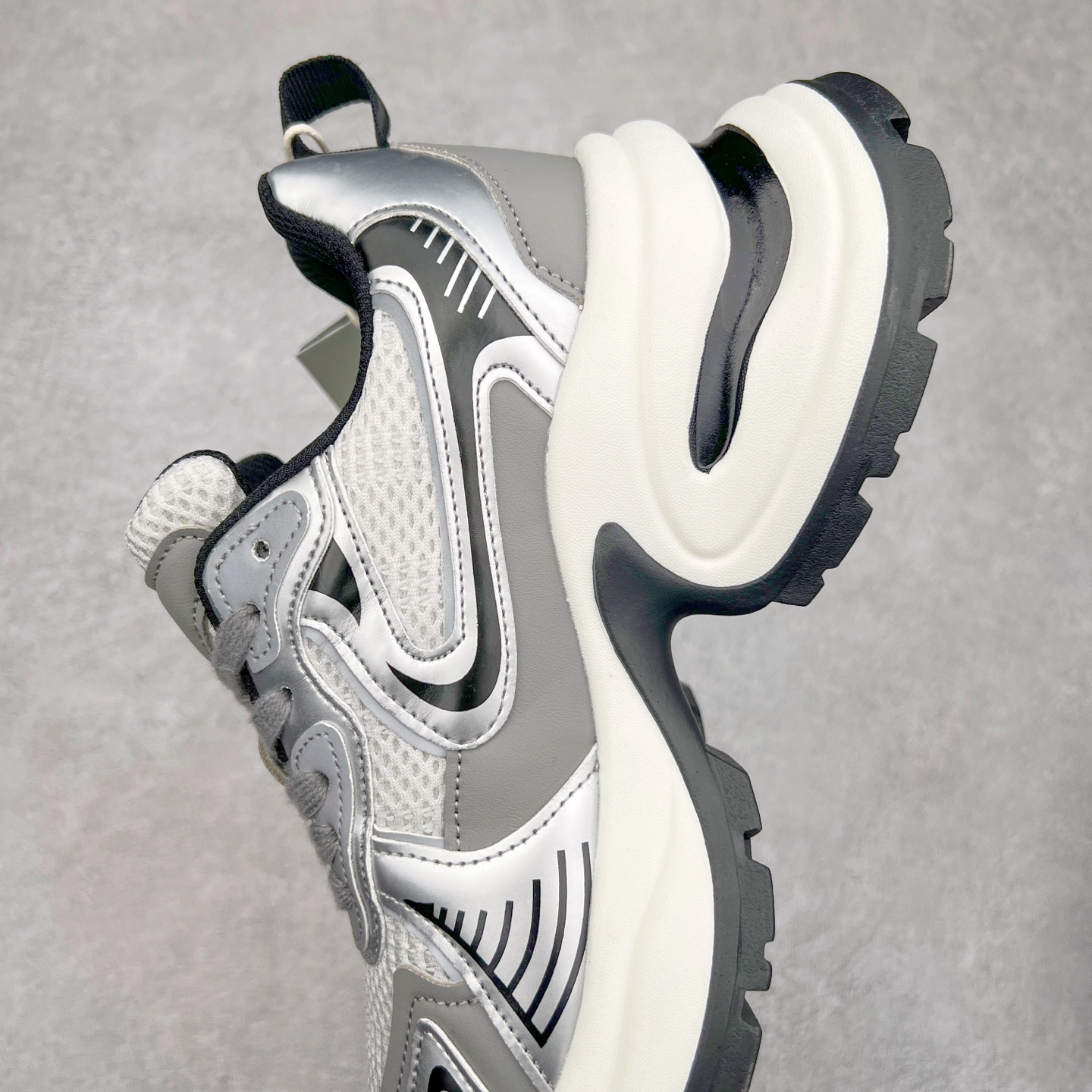 图片[7]-GG-CC赵露思同款休闲运动厚底增高老爹鞋 广东大厂出品 原版正确大底 全新工艺升级 全套包装 配件齐全 区别市面所有版本 时髦look轻松定格 不费力展现率性氛围 高档银盒 3M反光酷帅机能风不规则设计+7cm增高厚底 大长腿既视感轻松拿捏 GGCC厚底增高简直就是小个子的快乐! 不管怎么搭都敲好看 尺码：35 36 37 38 39 40-选品中心