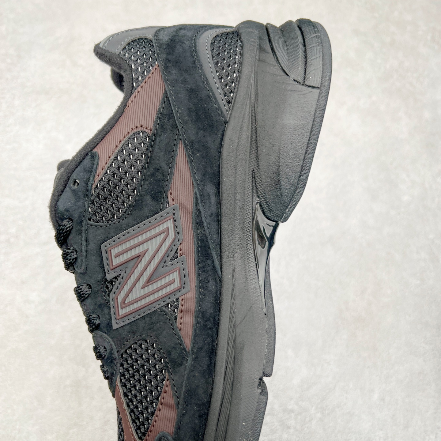 图片[7]-New Balance NB2010系列新百伦经典复古休闲运动板鞋 以ENCAP中底配以升级版 N-ERGY缓震物料 鞋面则采用特色的柔软麂皮搭以NewBalance经典的尼龙网布 低调中还原跑鞋本真 更年轻化的设计理念与材质 让新世代青年得以用全新视角体验经典鞋款的传奇魅力 货号：U2010NB13731 尺码：36 37 37.5 38 38.5 39.5 40 40.5 41.5 42 42.5 43 44-选品中心