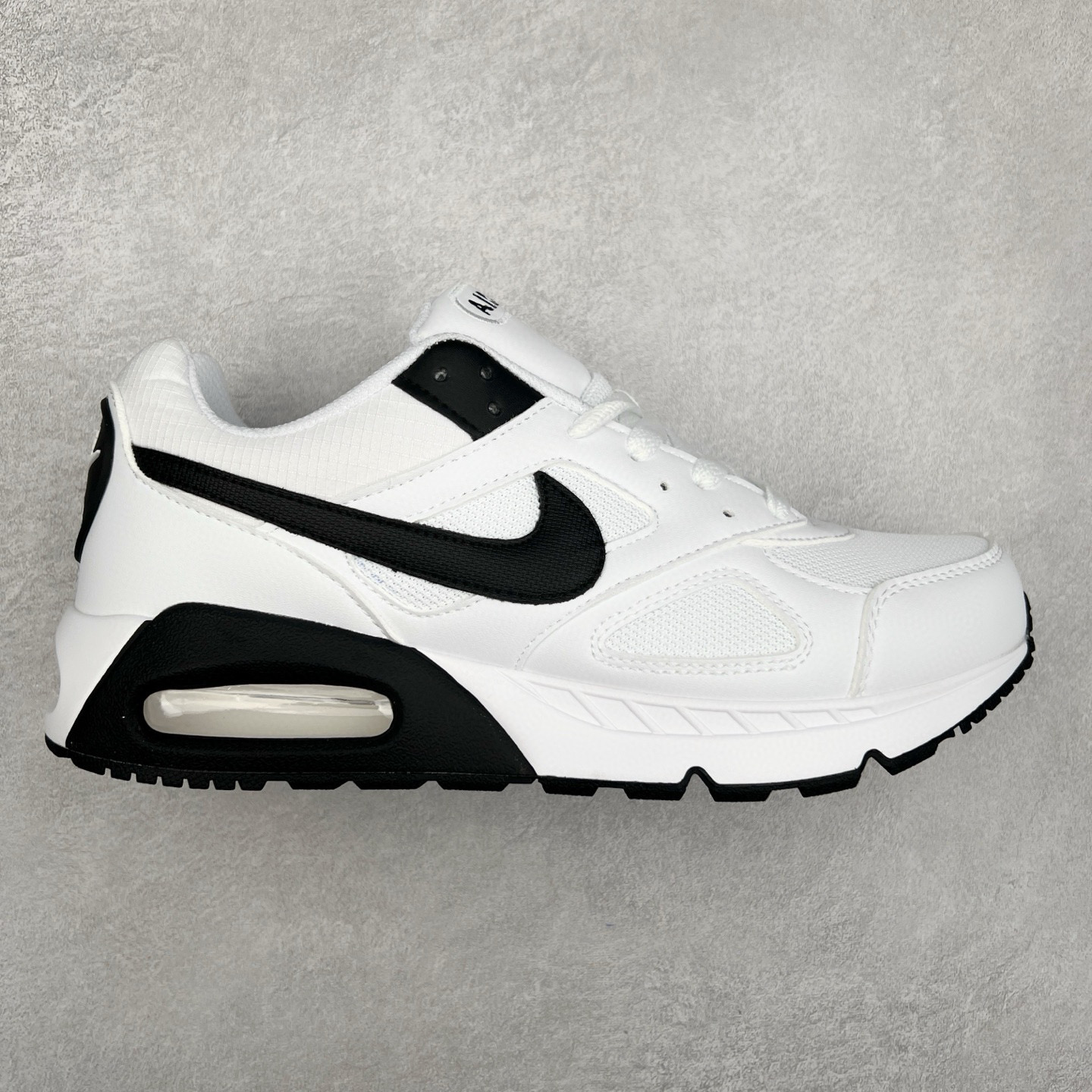 NK Air Max Correlate 关联系列低帮气垫百搭休闲运动慢跑鞋 580518 选用网眼鞋面 脚感舒适透气 鞋舌、鞋侧及后跟处饰有品牌标识 简约大气又时尚 采用经典系带开合方式 可自由调节松紧度 泡棉中底搭载Max Air气垫 具有良好的回弹性及缓震性能 橡胶外底可防滑耐磨 提升抓地力 尺码:36 36.5 37.5 38 38.5 39 40 40.5 41 42-选品中心