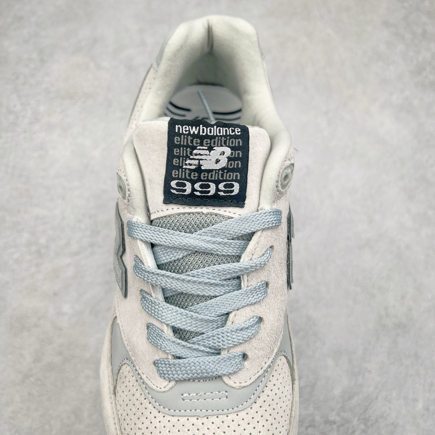 图片[5]-New Balance NB999系列 美潮高端原装原装套楦 真正的正品修长鞋型 早期外围实体充正案例无数 外贸客户指定订单前后掌分段组合大底 内置科技软底 缓震效果极佳日系潮人必备款 尺码同步专柜 尺码：39.5 40 40.5 41.5 42 42.5 43 44-选品中心