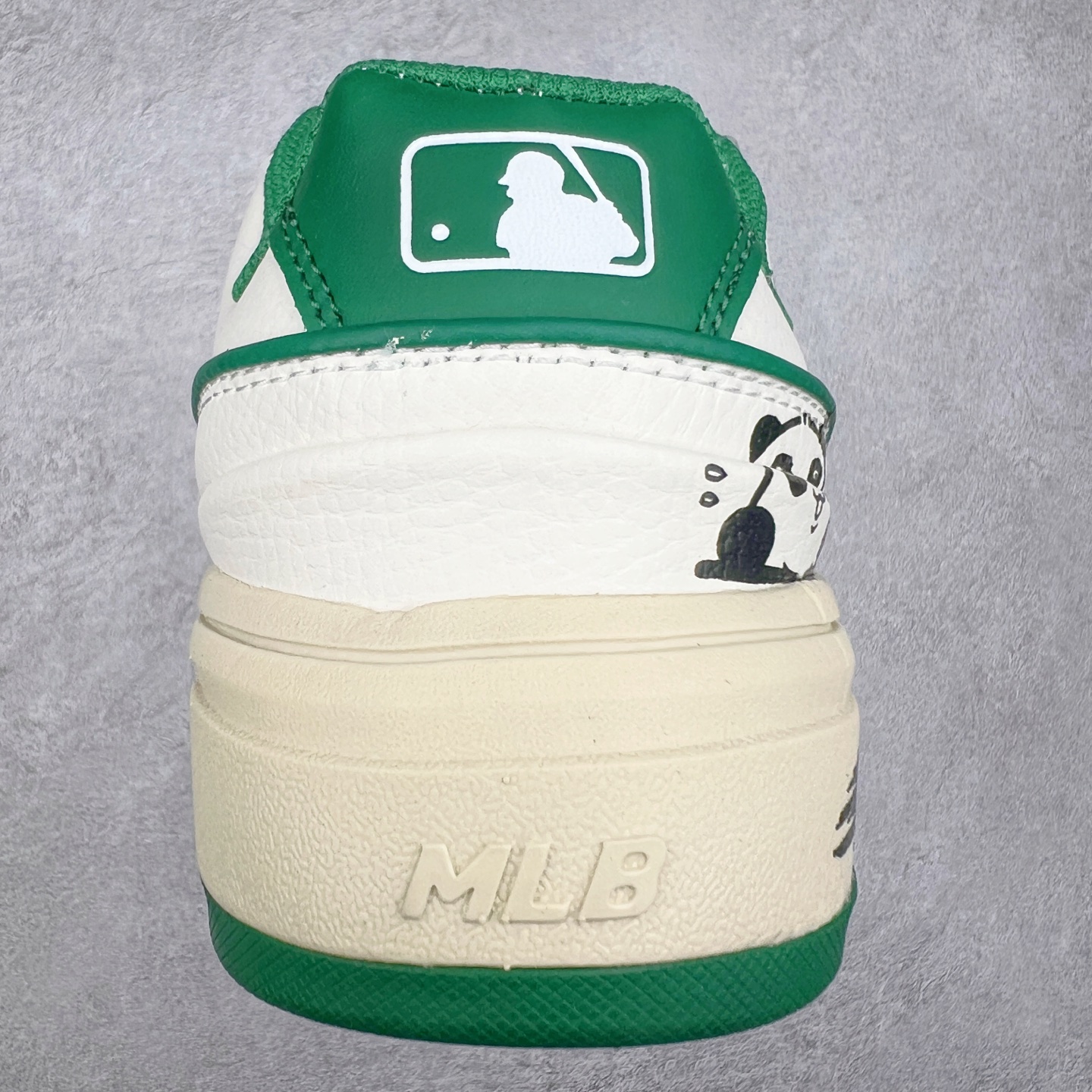 图片[8]-MLB Chunky Liner Basic 复古印花学长鞋系列低帮轻量增高厚底百搭休闲运动慢跑鞋板鞋 Korea韩国联名NY美国榄球纽约洋基队限定 韩国代购专供 全套原楦原纸板原厂数据开发 正确中底拉帮中底网布细节 平台代购专供 左脚内置芯片 韩国代购吊牌标贴 独家一比一RB+MD组合大底 高频后跟小人Logo精准对位立体饱满 正确网布加超迁鞋面 转印中底走线紧密 转印Logo工艺表层防刮不掉色 尺码：35 36 36.5 37.5 38 38.5 39 40 40.5 41 42 42.5 43 44 45-选品中心