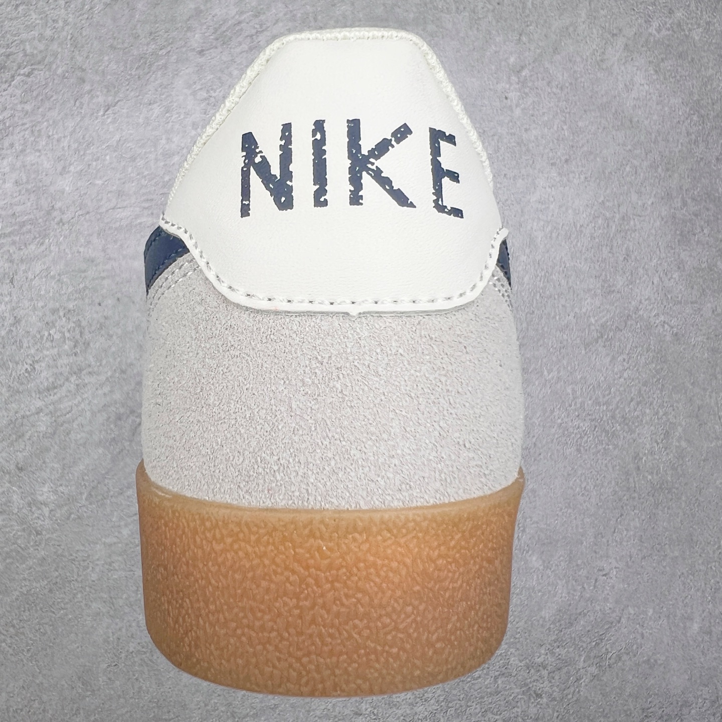 图片[8]-＃平台订单 J.Crew x NK Killshot II Leather 联名复古板鞋 采用米白色皮革制作鞋身 Swoosh 点缀其中 最后搭载棕色生胶大底 流露出满满的复古气气息 尺码：36 36.5 37.5 38 38.5 39 40 40.5 41 42 42.5 43 44-选品中心