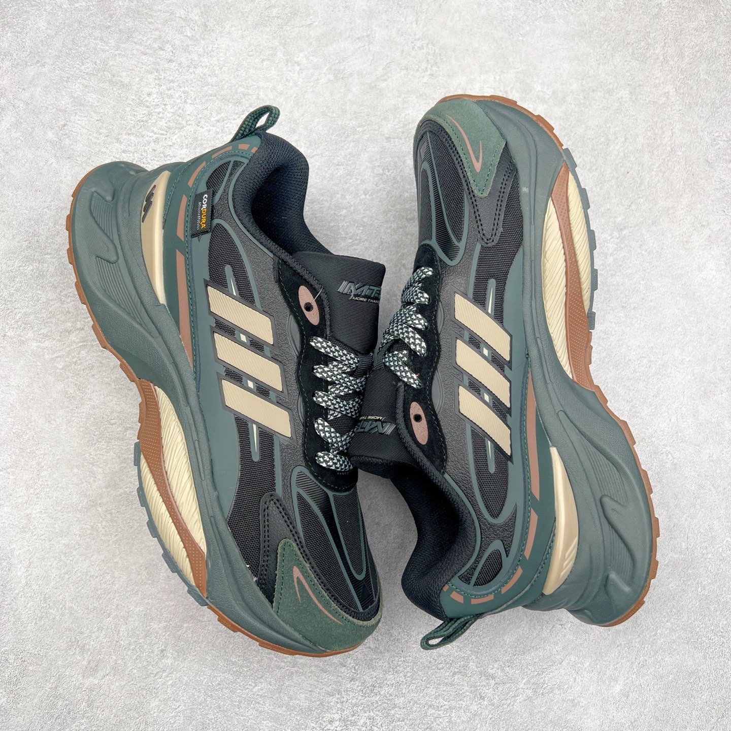 图片[3]-AD Originals Mts Pro 系列低帮厚底老爹风复古透气缓震休闲运动慢跑鞋 IH6344 打起精神，迎接美好一天。来全速向前，由这款 adidas 运动鞋为你打气。配备超轻盈 adidas Lightstrike 缓衝技术，为每步注入动力，加上顺滑鞋身，赋予灵活承托。柔软衬裡稳固贴脚，配合耐磨橡胶外底，助你应对不同的地形，轻松走遍城市街道、穿梭树林小径。尺码：36 36⅔ 37⅓ 38 38⅔ 39⅓ 40 40⅔ 41⅓ 42 42⅔ 43⅓ 44 45-选品中心