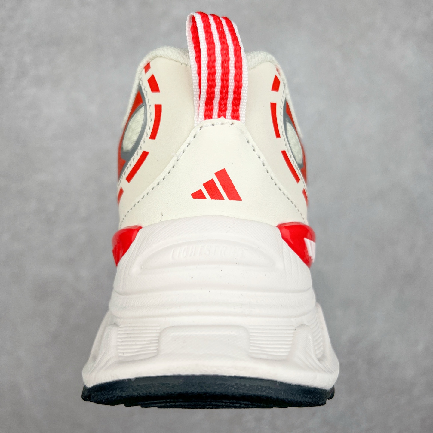 图片[8]-AD Originals Mts Pro 系列低帮厚底老爹风复古透气缓震休闲运动慢跑鞋 IH5836 打起精神，迎接美好一天。来全速向前，由这款 adidas 运动鞋为你打气。配备超轻盈 adidas Lightstrike 缓衝技术，为每步注入动力，加上顺滑鞋身，赋予灵活承托。柔软衬裡稳固贴脚，配合耐磨橡胶外底，助你应对不同的地形，轻松走遍城市街道、穿梭树林小径。尺码：36 36⅔ 37⅓ 38 38⅔ 39⅓ 40 40⅔ 41⅓ 42 42⅔ 43⅓ 44 45-选品中心