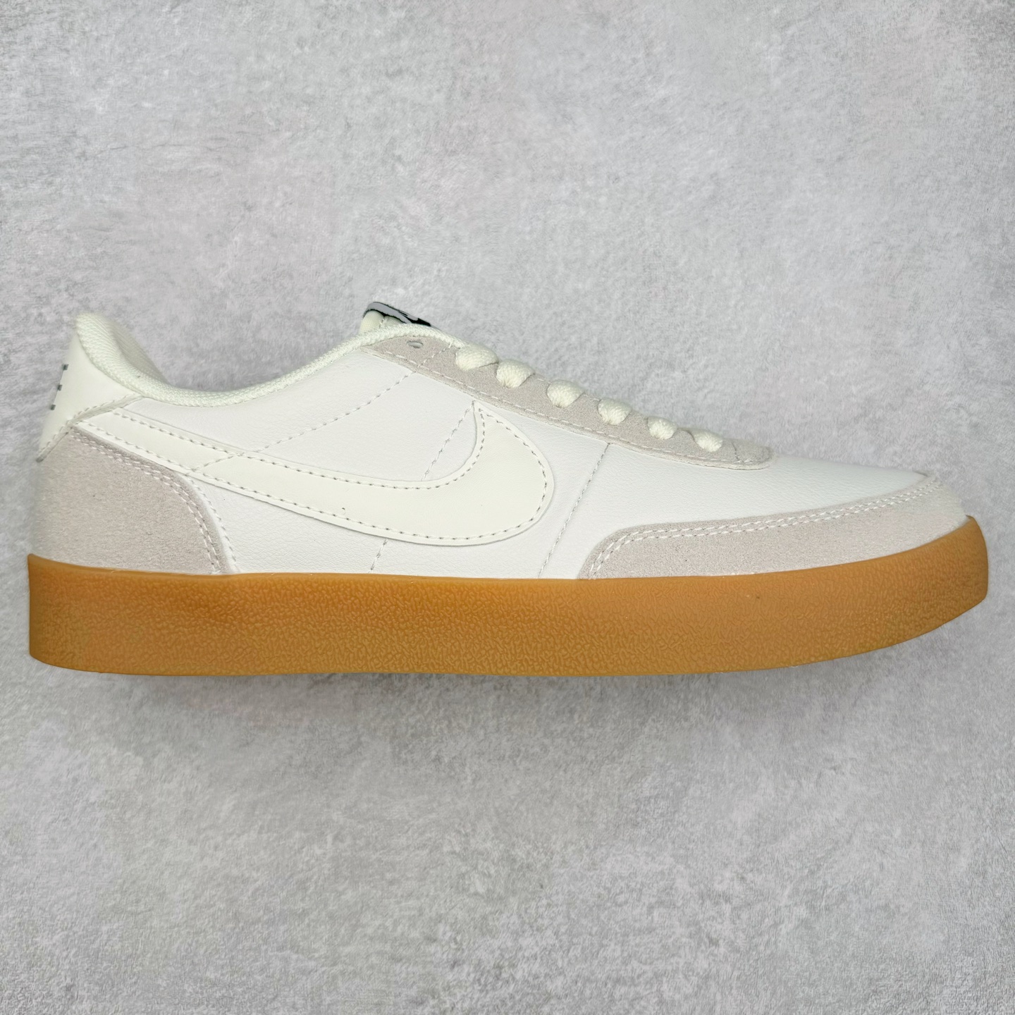 图片[2]-＃平台订单 J.Crew x NK Killshot II Leather 联名复古板鞋 采用米白色皮革制作鞋身 Swoosh 点缀其中 最后搭载棕色生胶大底 流露出满满的复古气气息 尺码：36 36.5 37.5 38 38.5 39 40 40.5 41 42 42.5 43 44-选品中心