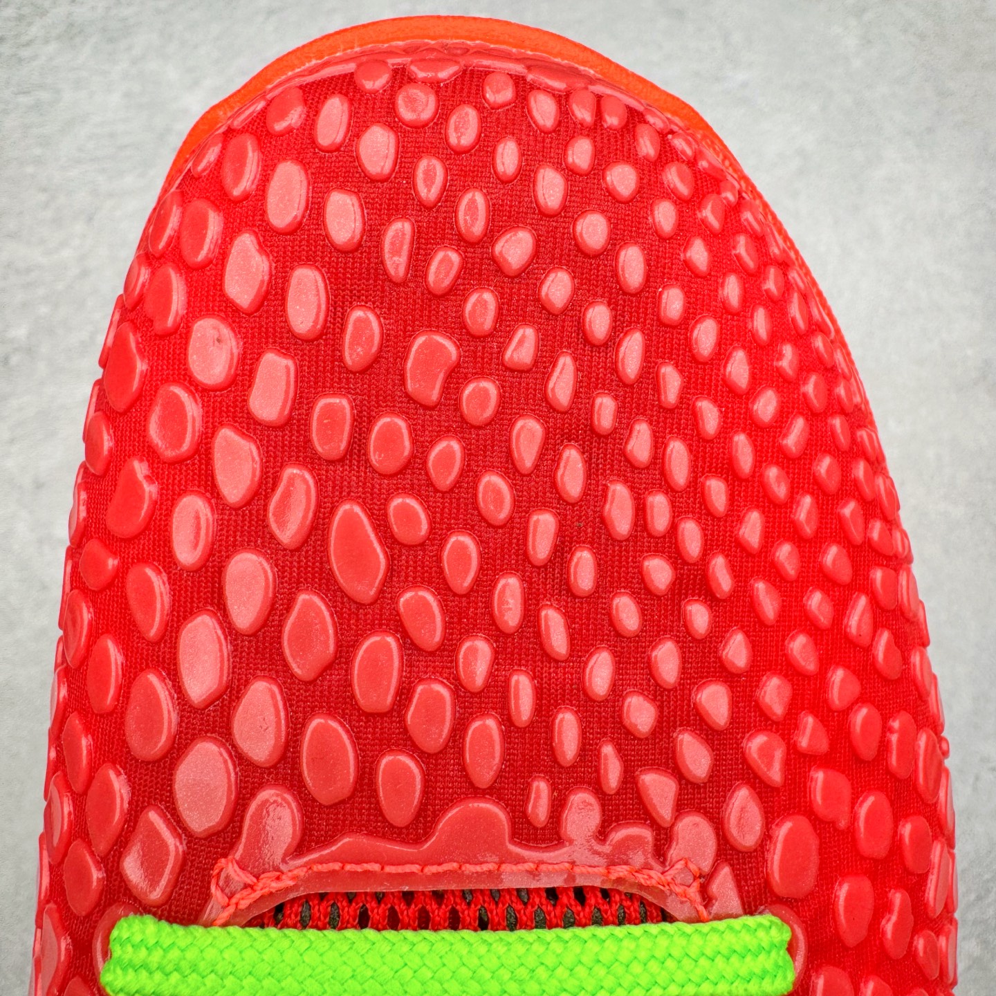 图片[16]-＃Star NK Zoom Kobe 6 Protro 科比六代 红黑反转青蜂侠 FV4921-600 圈内顶级批次 完美复刻公司货 前掌超大Zoom Turbo气垫 后掌EVA缓震 真正的原汁原味 还原ZP脚感 全身鞋材卡料色独家定制 唯一正确喷漆工艺Swoosh 正确凹凸蛇鳞工艺 正确鞋面渐变效果 内全置真动飞态线 独立原厂模具 最大尺码达到48.5码 首批不拼图大几率过验 亲测已过 支持各种高强度实战 无需担心 上脚价 补货周期极长 脚宽建议买大半码 科比系列前掌偏窄 不影响二次销售 支持七天无理由退换 尺码：40 40.5 41 42 42.5 43 44 44.5 45 45.5 46 47.5 48.5-选品中心