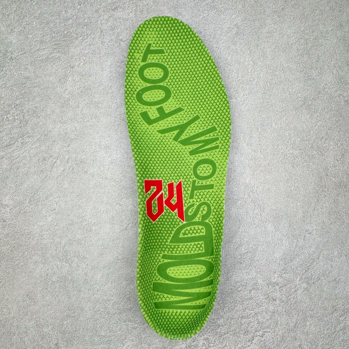 图片[22]-＃Star NK Zoom Kobe 6 Protro 科比六代 青蜂侠 CW2190-300 圈内顶级批次 完美复刻公司货 前掌超大Zoom Turbo气垫 后掌EVA缓震 真正的原汁原味 还原ZP脚感 全身鞋材卡料色独家定制 唯一正确喷漆工艺Swoosh 正确凹凸蛇鳞工艺 正确鞋面渐变效果 内全置真动飞态线 独立原厂模具 最大尺码达到48.5码 首批不拼图大几率过验 亲测已过 支持各种高强度实战 无需担心 上脚价 补货周期极长 脚宽建议买大半码 科比系列前掌偏窄 不影响二次销售 支持七天无理由退换 尺码：40 40.5 41 42 42.5 43 44 44.5 45 45.5 46 47.5 48.5-选品中心