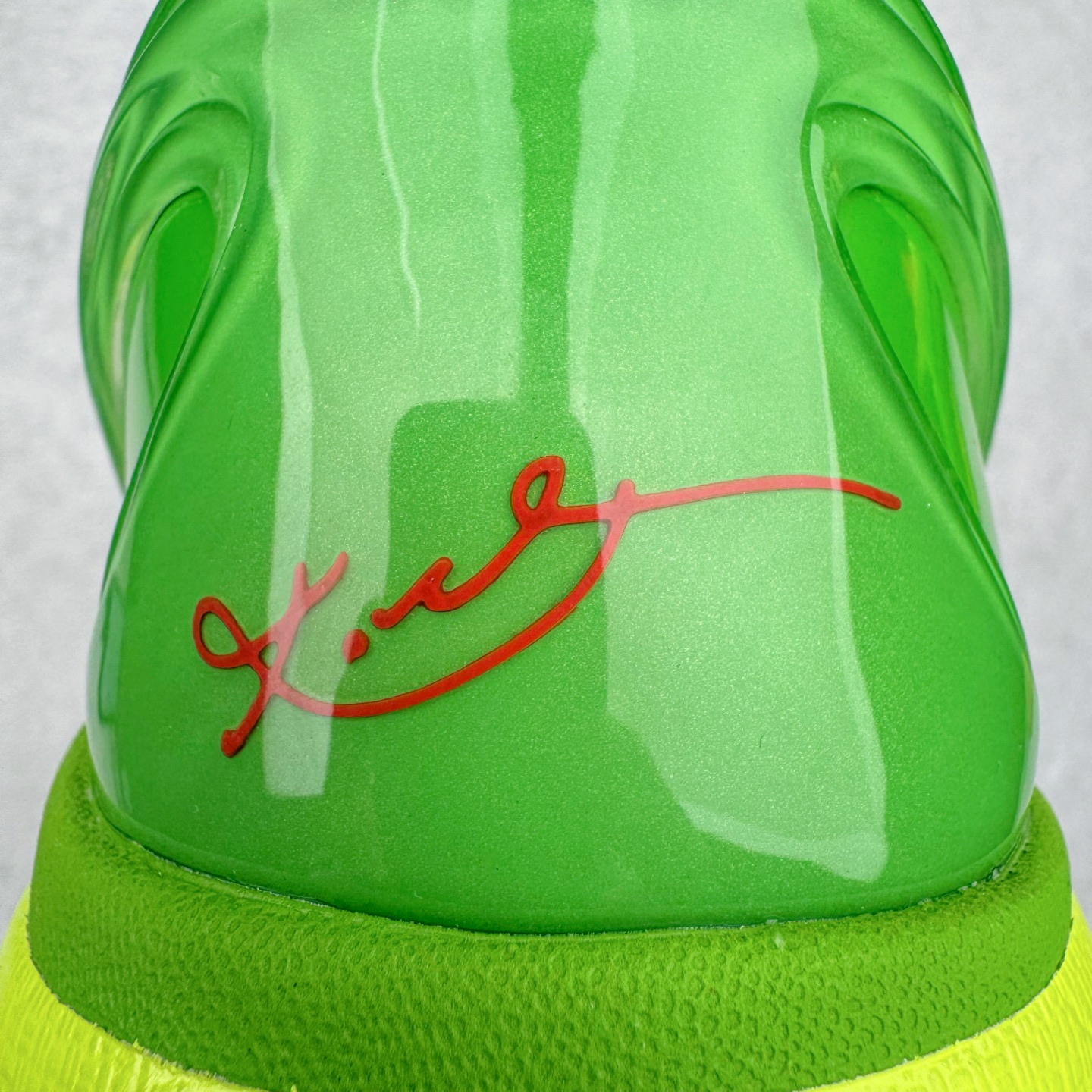 图片[10]-＃Star NK Zoom Kobe 6 Protro 科比六代 青蜂侠 CW2190-300 圈内顶级批次 完美复刻公司货 前掌超大Zoom Turbo气垫 后掌EVA缓震 真正的原汁原味 还原ZP脚感 全身鞋材卡料色独家定制 唯一正确喷漆工艺Swoosh 正确凹凸蛇鳞工艺 正确鞋面渐变效果 内全置真动飞态线 独立原厂模具 最大尺码达到48.5码 首批不拼图大几率过验 亲测已过 支持各种高强度实战 无需担心 上脚价 补货周期极长 脚宽建议买大半码 科比系列前掌偏窄 不影响二次销售 支持七天无理由退换 尺码：40 40.5 41 42 42.5 43 44 44.5 45 45.5 46 47.5 48.5-选品中心