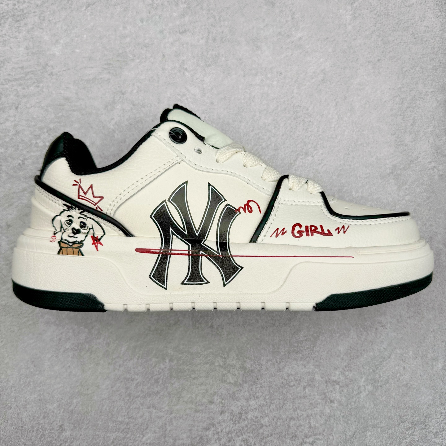 图片[2]-MLB Chunky Liner Basic 复古印花学长鞋系列低帮轻量增高厚底百搭休闲运动慢跑鞋板鞋 Korea韩国联名NY美国榄球纽约洋基队限定 韩国代购专供 全套原楦原纸板原厂数据开发 正确中底拉帮中底网布细节 平台代购专供 左脚内置芯片 韩国代购吊牌标贴 独家一比一RB+MD组合大底 高频后跟小人Logo精准对位立体饱满 正确网布加超迁鞋面 转印中底走线紧密 转印Logo工艺表层防刮不掉色 尺码：35 36 36.5 37.5 38 38.5 39 40 40.5 41 42 42.5 43 44 45-选品中心