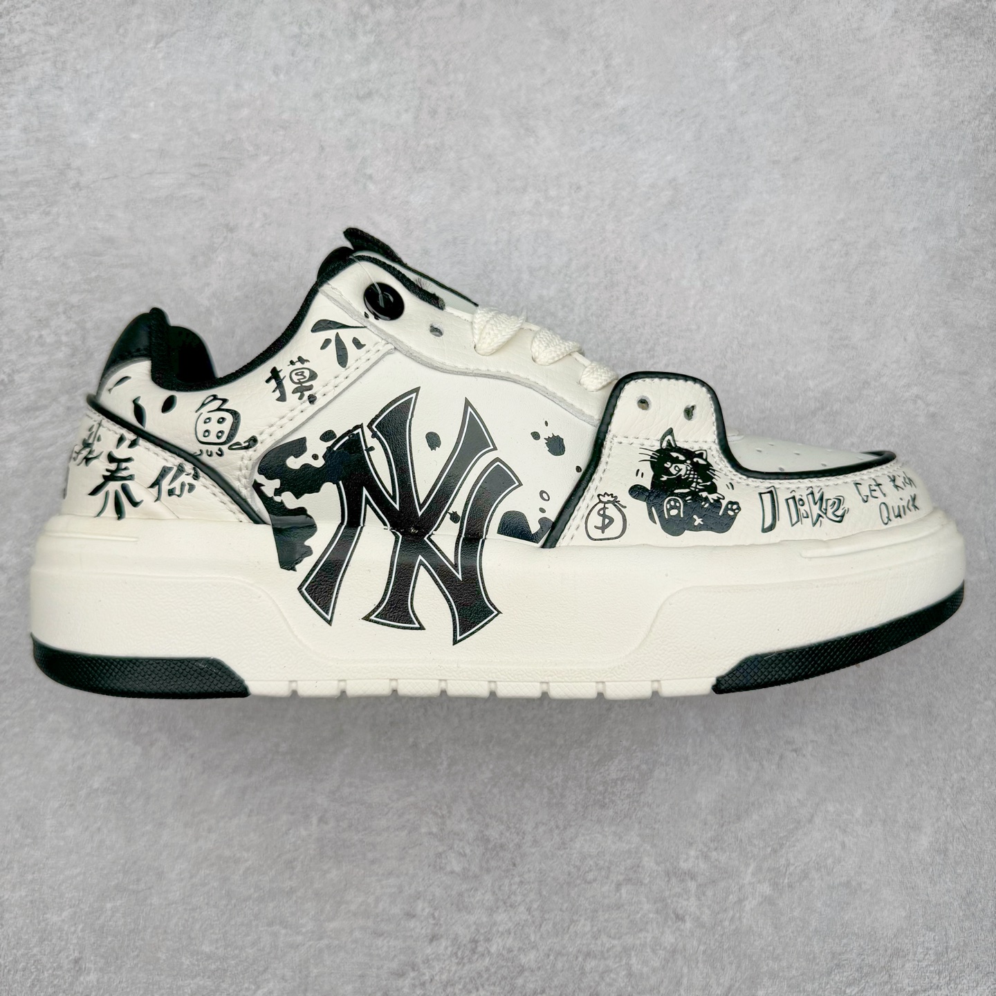 图片[9]-MLB Chunky Liner Basic 复古印花学长鞋系列低帮轻量增高厚底百搭休闲运动慢跑鞋板鞋 Korea韩国联名NY美国榄球纽约洋基队限定 韩国代购专供 全套原楦原纸板原厂数据开发 正确中底拉帮中底网布细节 平台代购专供 左脚内置芯片 韩国代购吊牌标贴 独家一比一RB+MD组合大底 高频后跟小人Logo精准对位立体饱满 正确网布加超迁鞋面 转印中底走线紧密 转印Logo工艺表层防刮不掉色 尺码：35 36 36.5 37.5 38 38.5 39 40 40.5 41 42 42.5 43 44 45-选品中心