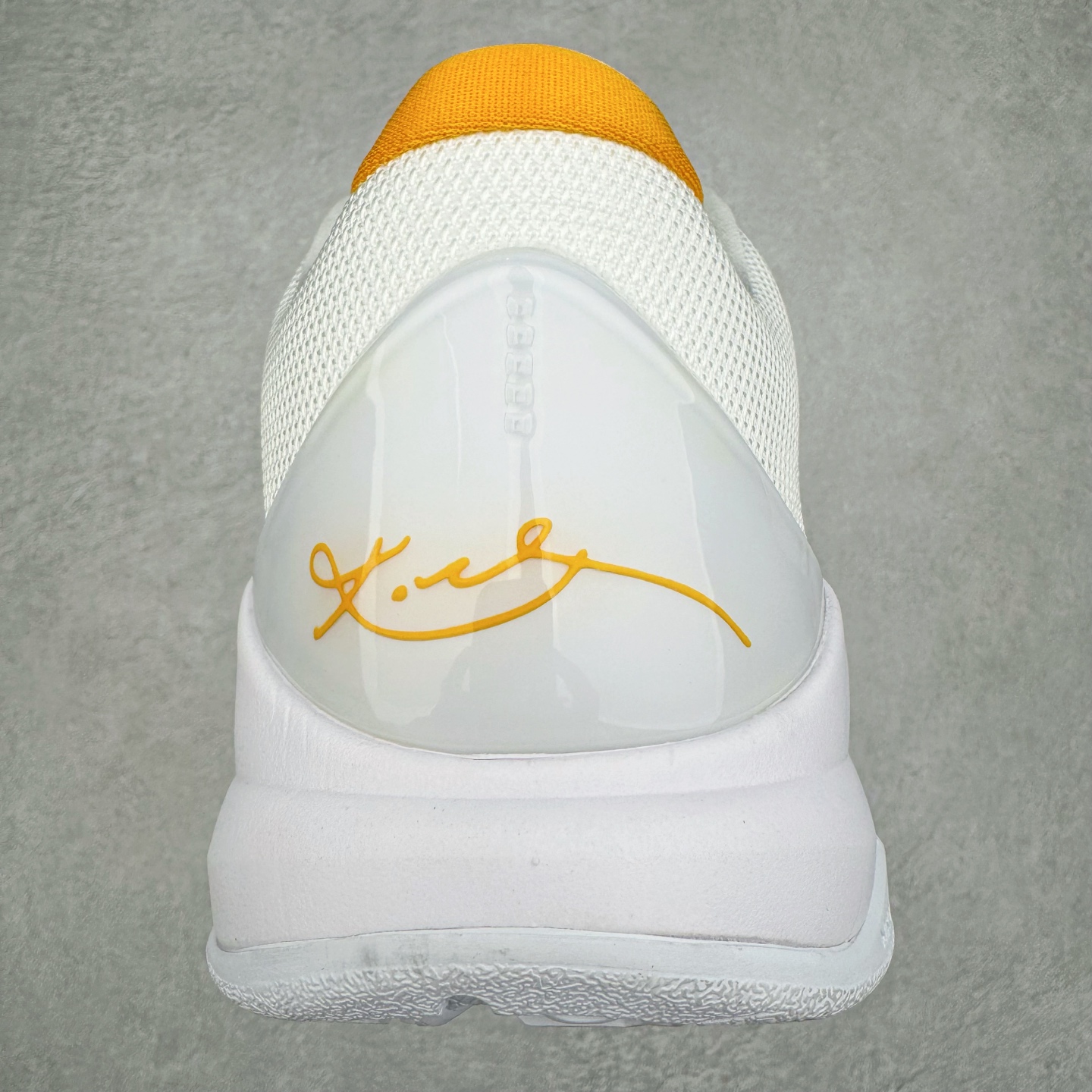 图片[8]-＃Star NK Zoom Kobe \\\”Bruce Lee\\\” 科比5代 李小龙黑白 CD4991-101 圈内顶级批次 完美复刻公司货 前掌超大Zoom Turbo气垫 后掌EVA缓震 真正的原汁原味 还原ZP脚感 全身鞋材卡料色独家定制 唯一正确喷漆工艺Swoosh 正确凹凸蛇鳞工艺 正确鞋面渐变效果 内全置真动飞态线 独立原厂模具 最大尺码达到49.5码 首批不拼图大几率过验 亲测已过 支持各种高强度实战 无需担心 上脚价 补货周期极长 脚宽建议买大半码 科比系列前掌偏窄 不影响二次销售 支持七天无理由退换 尺码：40 40.5 41 42 42.5 43 44 44.5 45 45.5 46 47.5 48.5-选品中心