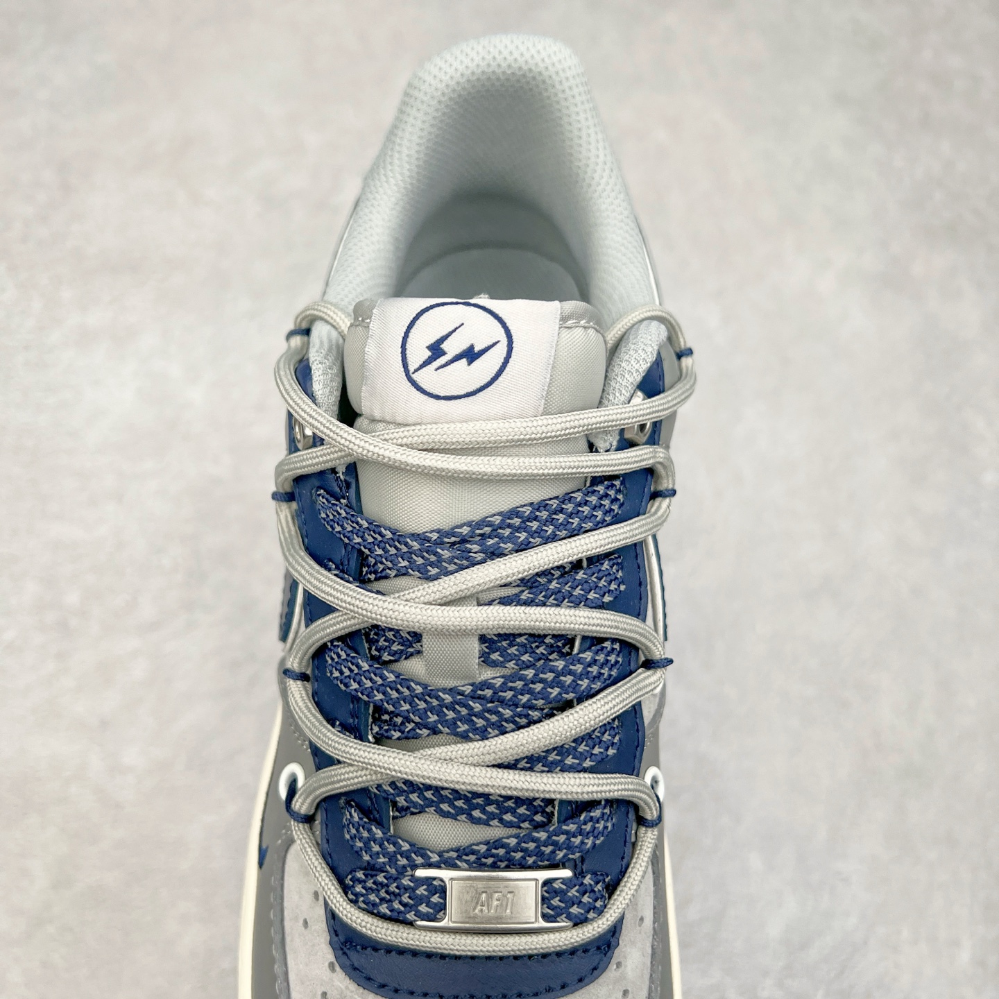 图片[5]-NK Air Force 1´07 Low 空军一号低帮百搭休闲运动板鞋 SJ1198-111 柔软、弹性十足的缓震性能和出色的中底设计 横跨复古与现代的外型结合 造就出风靡全球 三十多年的Force 1 直到今天还深受青睐 尺码：36 36.5 37.5 38 38.5 39 40 40.5 41 42 42.5 43 44 44.5 45-选品中心