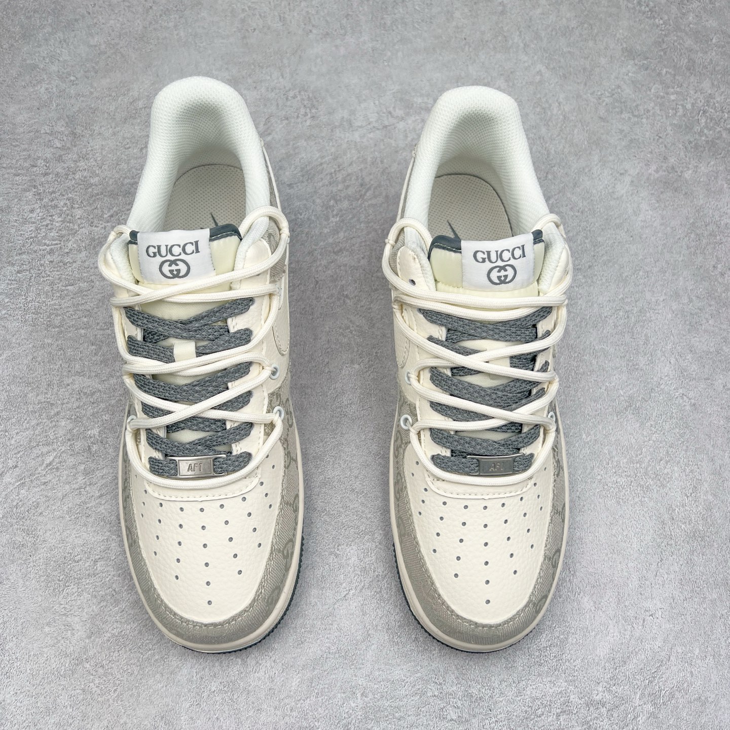 图片[2]-NK Air Force 1´07 Low 空军一号低帮百搭休闲运动板鞋 SJ1198-105 柔软、弹性十足的缓震性能和出色的中底设计 横跨复古与现代的外型结合 造就出风靡全球 三十多年的Force 1 直到今天还深受青睐 尺码：36 36.5 37.5 38 38.5 39 40 40.5 41 42 42.5 43 44 44.5 45-选品中心