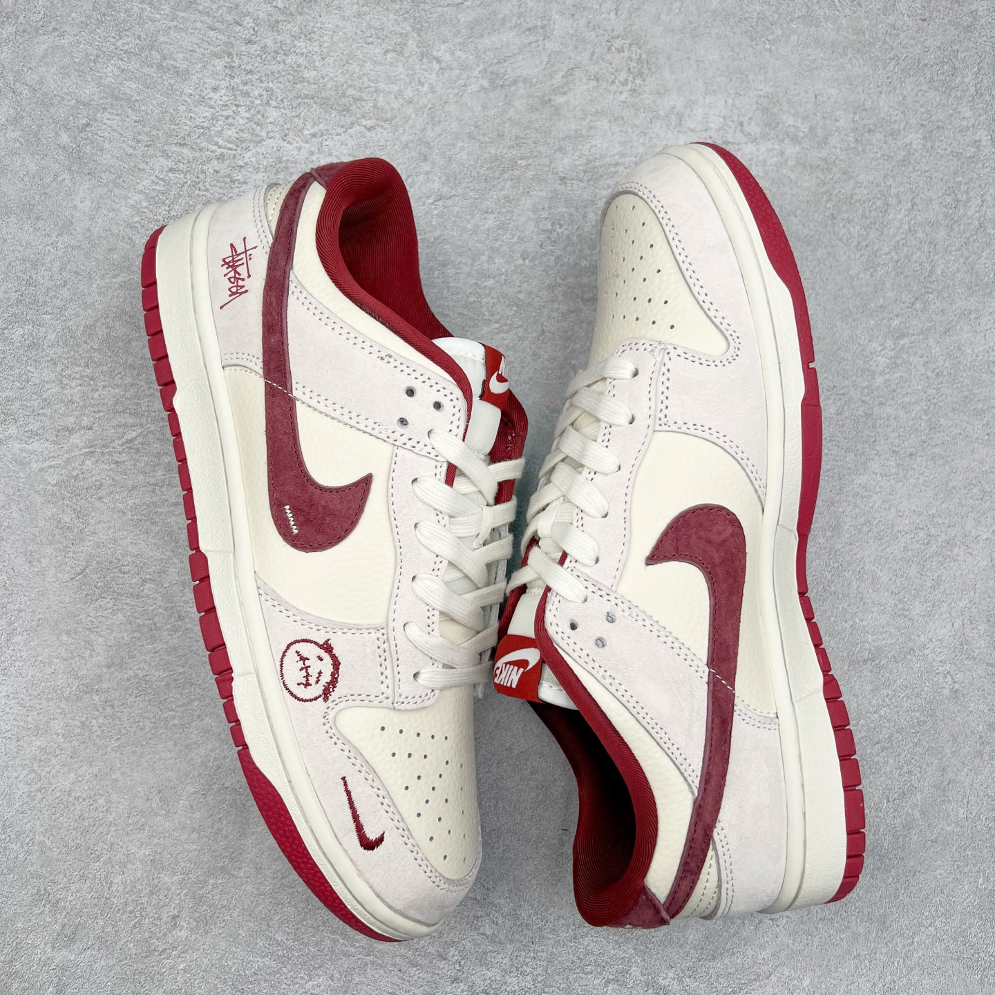 图片[3]-NK Dunk Low 定制配色 KK1333-031 大厂出品 极力推荐 原装头层材料 独家版型蒸餾加工帶來的是更好的视觉和脚感体验大厂纯原品质出货 清洁度 电绣工艺 皮料切割干净无任何毛边 细节完美 尺码：36 36.5 37.5 38 38.5 39 40 40.5 41 42 42.5 43 44 44.5 45-选品中心