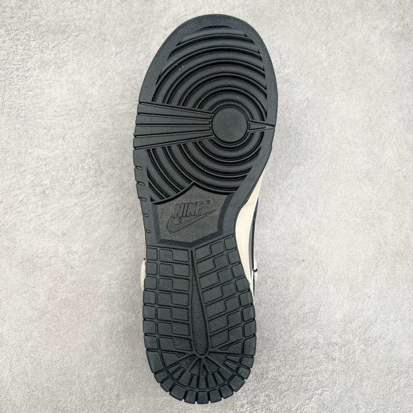 图片[9]-NK Dunk Low 定制配色 YX5066-208 大厂出品 极力推荐 原装头层材料 独家版型蒸餾加工帶來的是更好的视觉和脚感体验大厂纯原品质出货 清洁度 电绣工艺 皮料切割干净无任何毛边 细节完美 尺码：36 36.5 37.5 38 38.5 39 40 40.5 41 42 42.5 43 44 44.5 45-选品中心