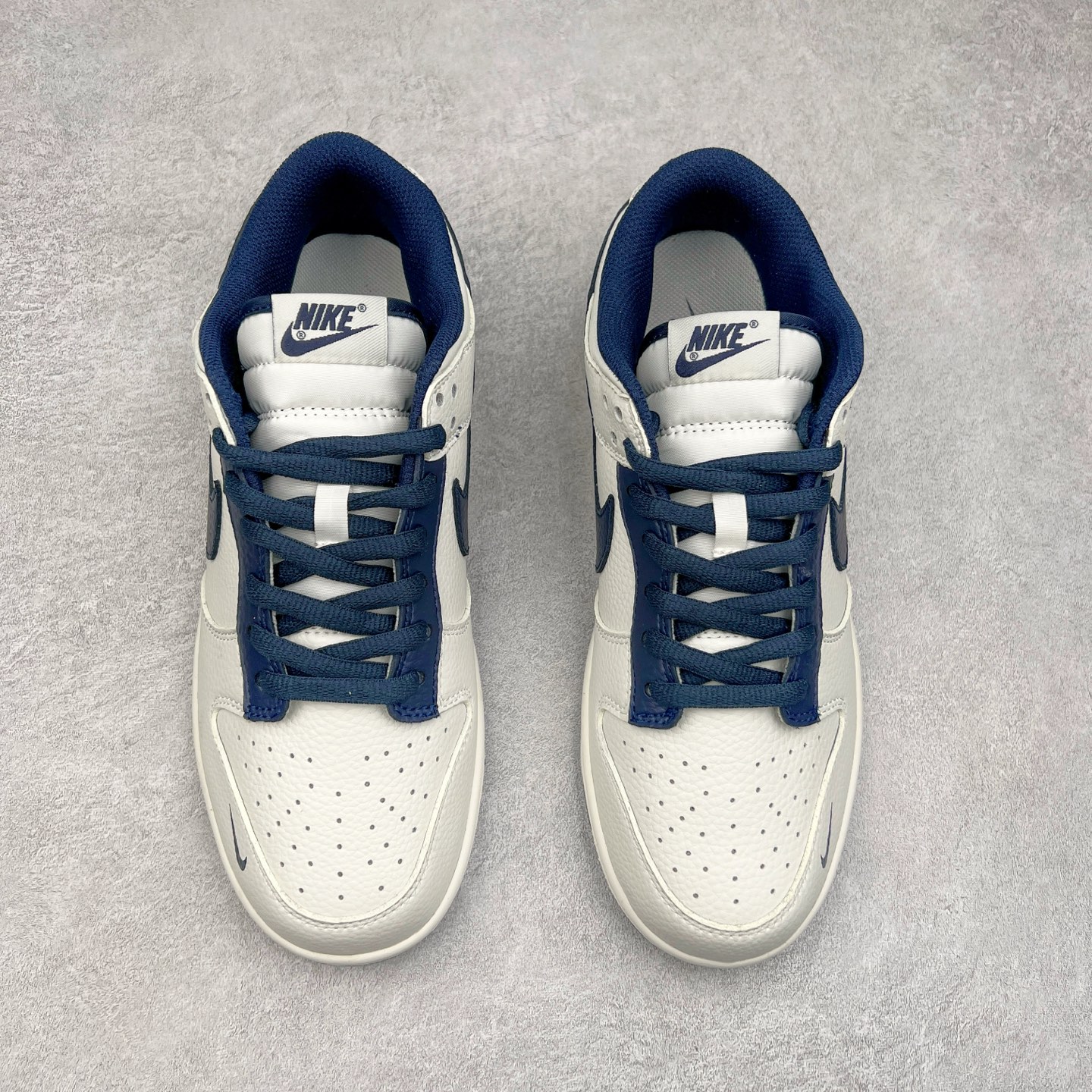 图片[2]-NK Dunk Low 定制配色 DF7519-833 大厂出品 极力推荐 原装头层材料 独家版型蒸餾加工帶來的是更好的视觉和脚感体验大厂纯原品质出货 清洁度 电绣工艺 皮料切割干净无任何毛边 细节完美 尺码：36 36.5 37.5 38 38.5 39 40 40.5 41 42 42.5 43 44 44.5 45-选品中心
