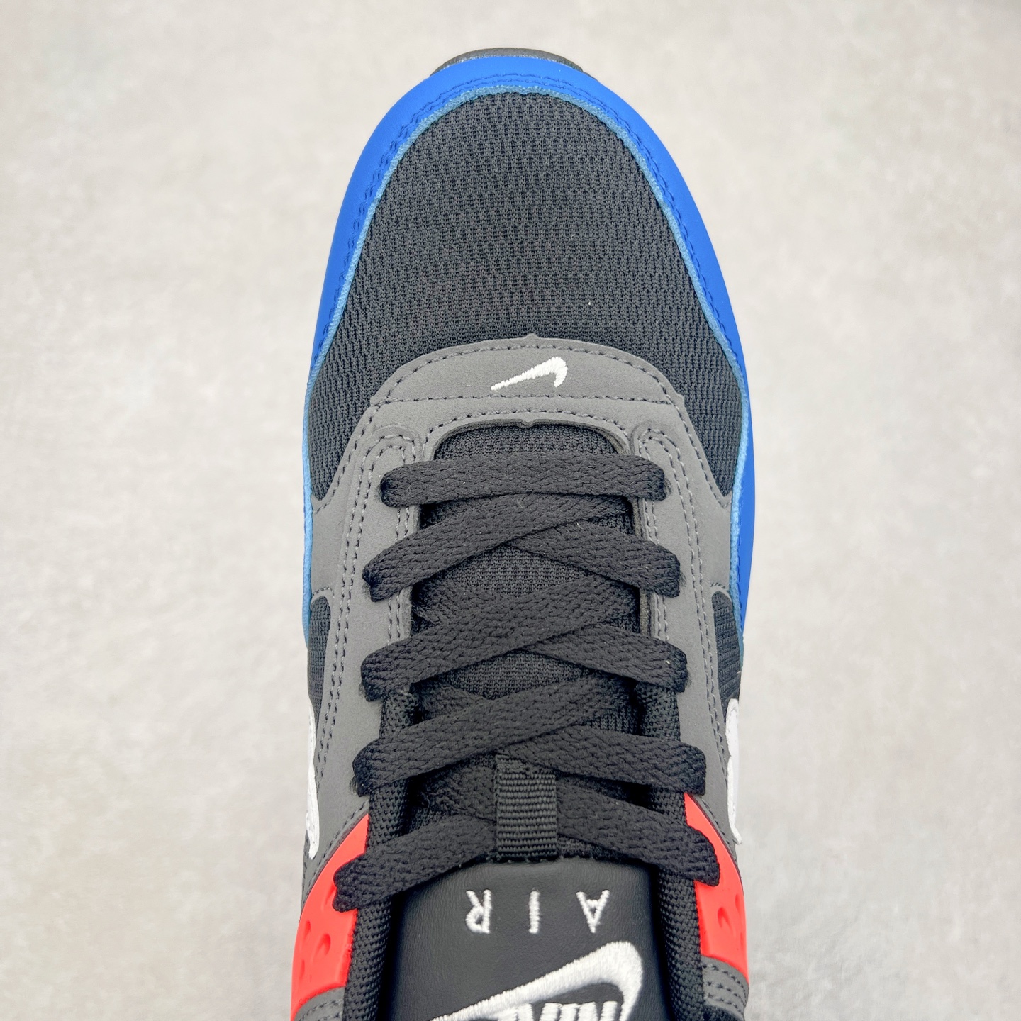 图片[4]-NK Air Max Correlate 关联系列低帮气垫百搭休闲运动慢跑鞋 511417-016 选用网眼鞋面 脚感舒适透气 鞋舌、鞋侧及后跟处饰有品牌标识 简约大气又时尚 采用经典系带开合方式 可自由调节松紧度 泡棉中底搭载Max Air气垫 具有良好的回弹性及缓震性能 橡胶外底可防滑耐磨 提升抓地力 尺码：36 36.5 37.5 38 38.5 39 40 40.5 41 42-选品中心