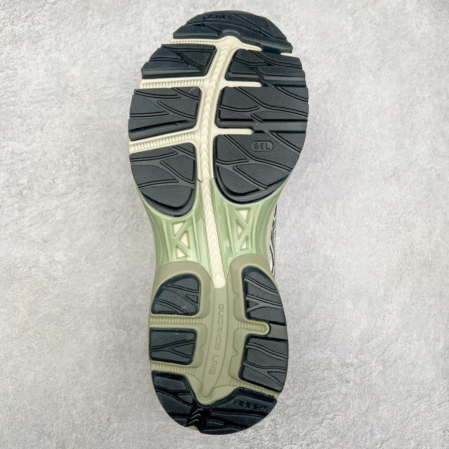 图片[9]-Asics Gel-Flux CN 亚瑟士时尚运动织物合成革减震透气低帮训练跑步鞋 全球知名运动品牌ASICS亚瑟士推出全新Gel-Flux CN是亚瑟士的一款缓冲跑鞋，其设计重在回弹性和舒适性，特殊的多重缓震结构，让鞋子充分吸收运动时的冲力，并提供优秀的回弹效果。尺码：36 37 37.5 38 39 40 40.5 41.5 42 42.5 43.5 44 44.5 45-选品中心