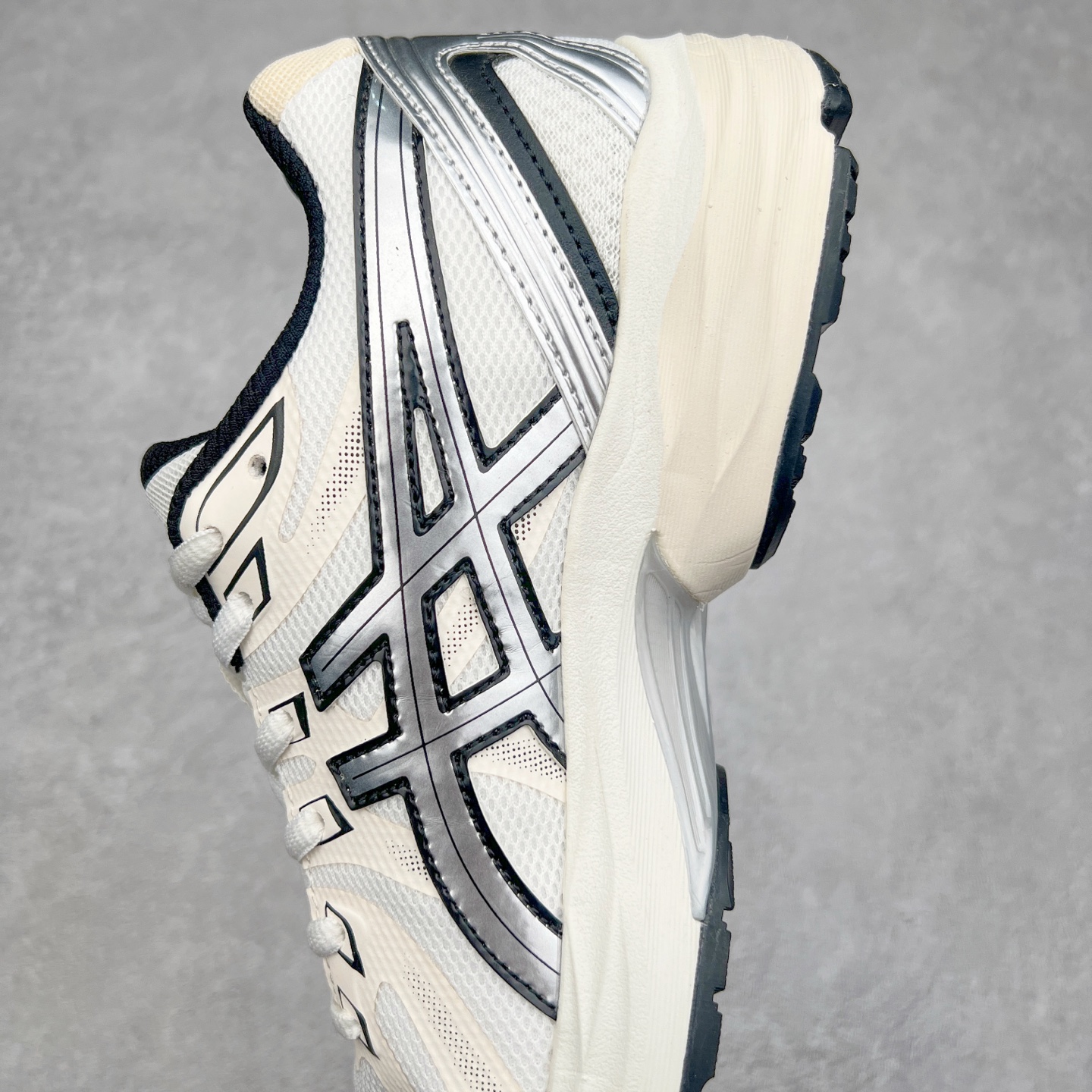 图片[7]-Asics Gel-Flux CN 亚瑟士时尚运动织物合成革减震透气低帮训练跑步鞋 全球知名运动品牌ASICS亚瑟士推出全新Gel-Flux CN是亚瑟士的一款缓冲跑鞋，其设计重在回弹性和舒适性，特殊的多重缓震结构，让鞋子充分吸收运动时的冲力，并提供优秀的回弹效果。尺码：36 37 37.5 38 39 40 40.5 41.5 42 42.5 43.5 44 44.5 45-选品中心