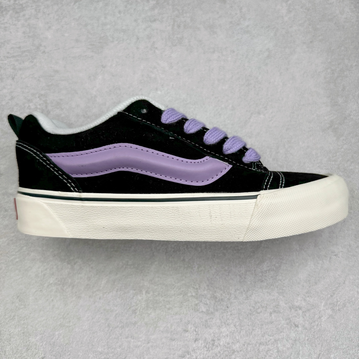 Vans Knu Skool 紫葡之恋 面包鞋 舒适时尚防滑耐磨低帮休闲板鞋 货号:VN0009QC6BT1 尺码:35 36 36.5 37 38 38.5 39 40 40.5 41 42 42.5 43 44-选品中心