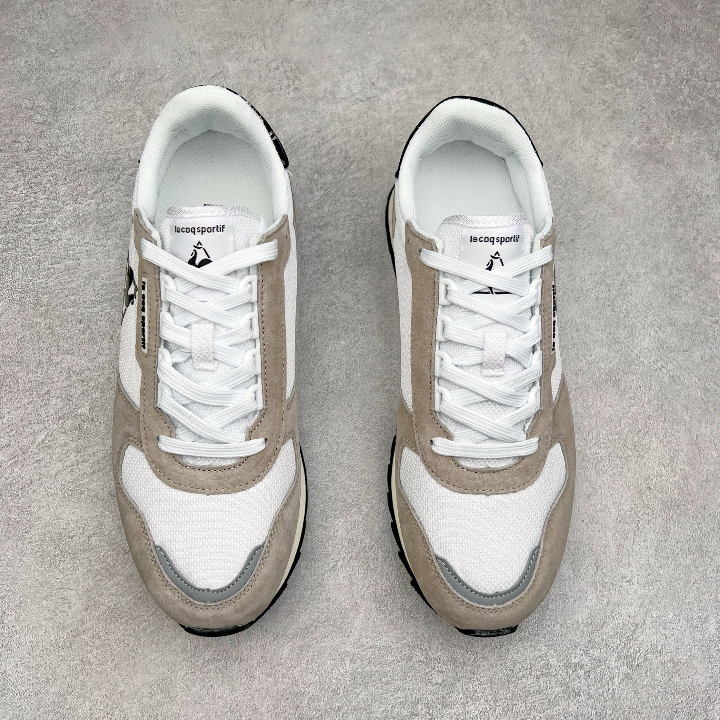 图片[2]-Le Coq Sportif🔺法国公鸡蒙贝利尔经典运动休闲鞋 选用牛皮革面料 搭配反绒皮装饰 高弹性的泡棉中底带来完美的穿着体验 尺码：36 37 38 39 40 41 42 43 44 45-选品中心