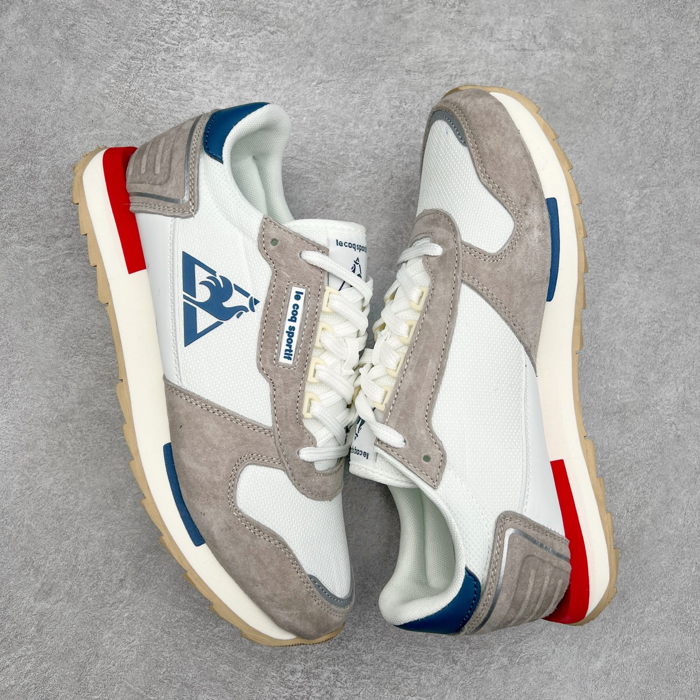 图片[3]-Le Coq Sportif🔺法国公鸡蒙贝利尔经典运动休闲鞋 选用牛皮革面料 搭配反绒皮装饰 高弹性的泡棉中底带来完美的穿着体验 尺码：36 37 38 39 40 41 42 43 44 45-选品中心