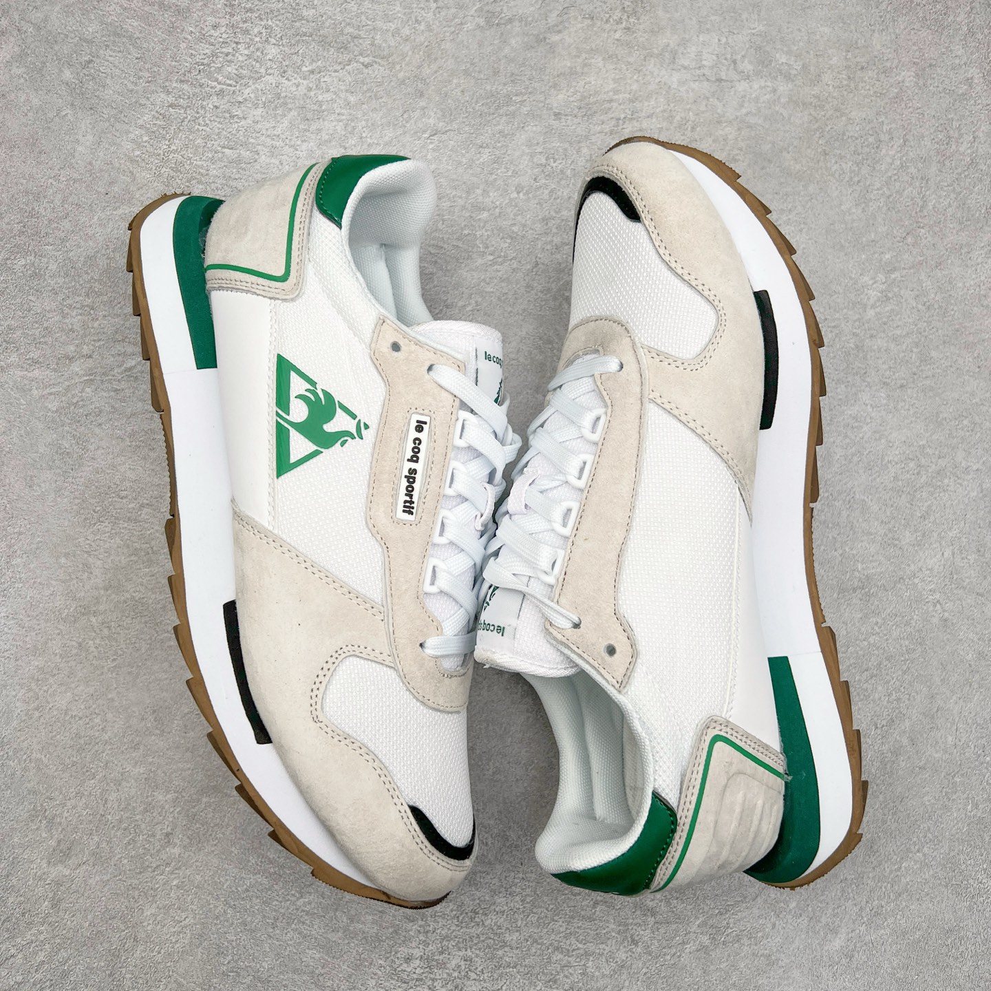 图片[3]-Le Coq Sportif🔺法国公鸡蒙贝利尔经典运动休闲鞋 选用牛皮革面料 搭配反绒皮装饰 高弹性的泡棉中底带来完美的穿着体验 尺码：36 37 38 39 40 41 42 43 44 45-选品中心