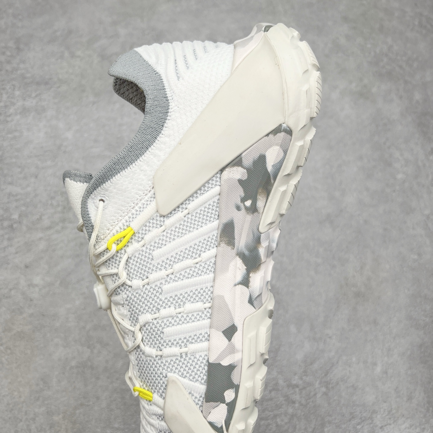 图片[7]-MAMMUT猛犸象 Hueco Knit 2 登山靴多功能鞋履 独立私模 顶级复刻百分百还原# 应用BASE FIT 2.0专利技术 拥有优越的抓地力、护趾力和运动缓冲功能 可折叠鞋跟 透气针织鞋面 适合春夏与初秋季节的设计 即刻\\\”履\\\”行出发 尺码：36 36.5 37.5 38 38.5 39 40 40.5 41 42 42.5 43 44 44.5 45 46-选品中心