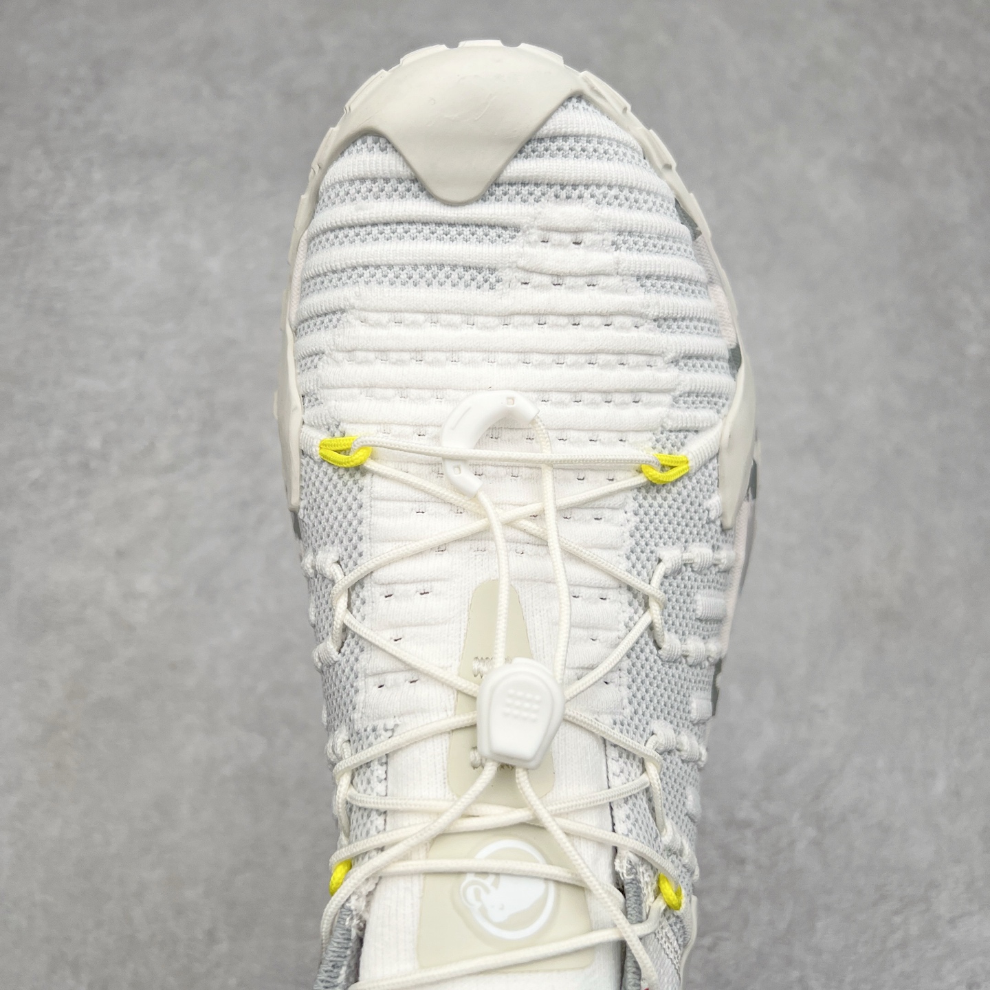 图片[4]-MAMMUT猛犸象 Hueco Knit 2 登山靴多功能鞋履 独立私模 顶级复刻百分百还原# 应用BASE FIT 2.0专利技术 拥有优越的抓地力、护趾力和运动缓冲功能 可折叠鞋跟 透气针织鞋面 适合春夏与初秋季节的设计 即刻\\\”履\\\”行出发 尺码：36 36.5 37.5 38 38.5 39 40 40.5 41 42 42.5 43 44 44.5 45 46-选品中心