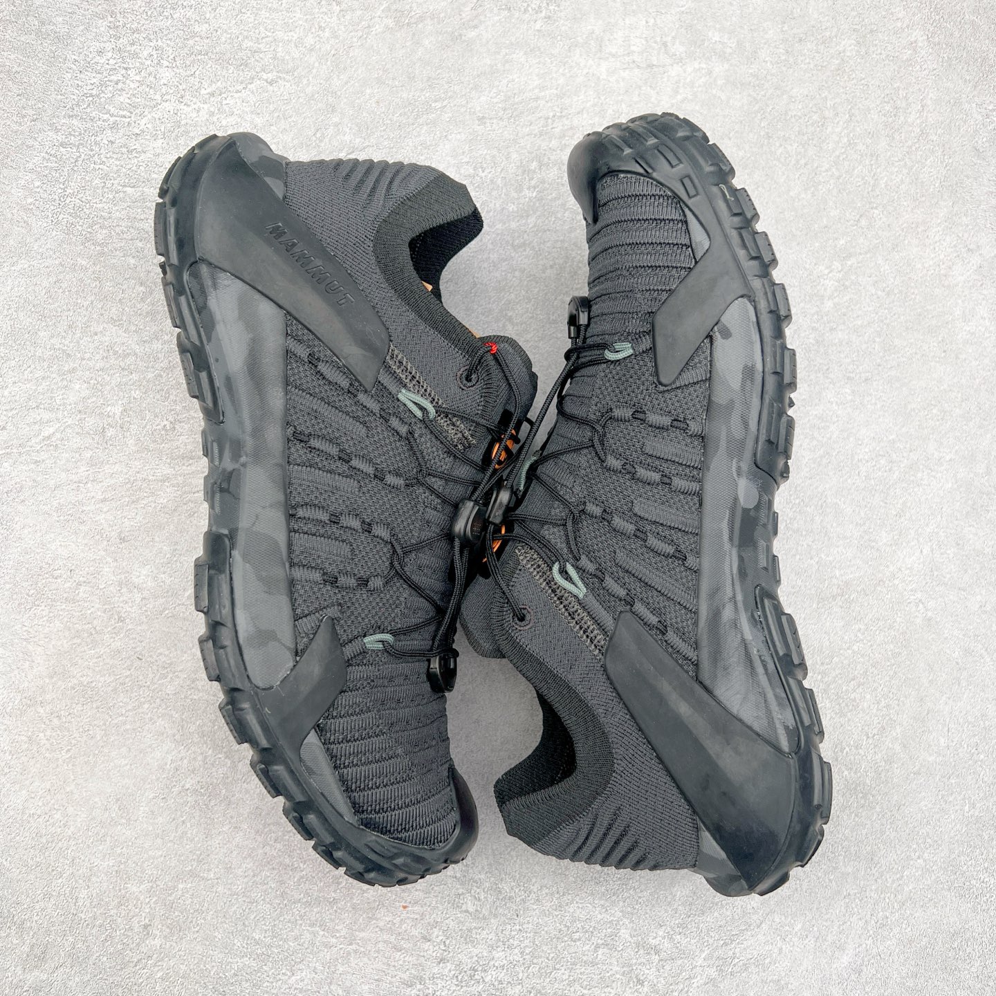 图片[3]-MAMMUT猛犸象 Hueco Knit 2 登山靴多功能鞋履 独立私模 顶级复刻百分百还原# 应用BASE FIT 2.0专利技术 拥有优越的抓地力、护趾力和运动缓冲功能 可折叠鞋跟 透气针织鞋面 适合春夏与初秋季节的设计 即刻\\\”履\\\”行出发 尺码：36 36.5 37.5 38 38.5 39 40 40.5 41 42 42.5 43 44 44.5 45 46-选品中心