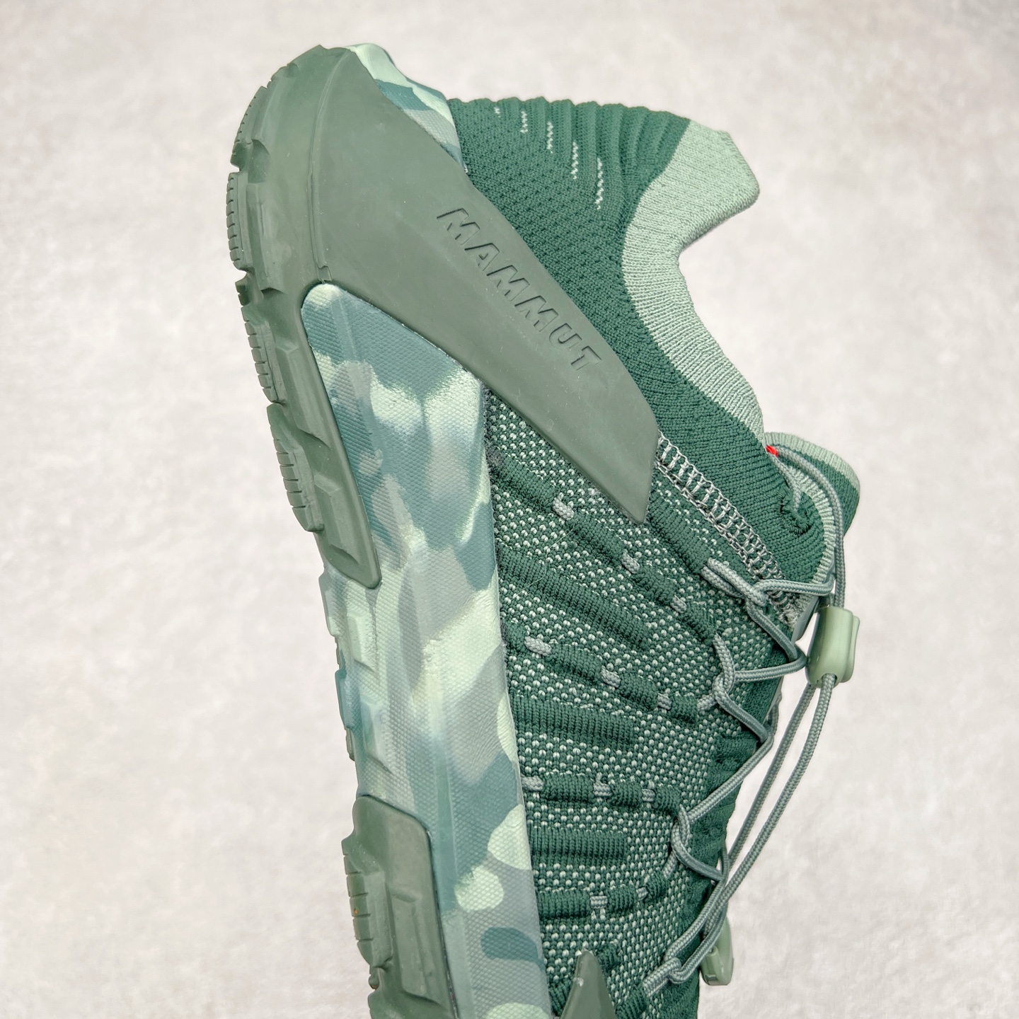 图片[6]-MAMMUT猛犸象 Hueco Knit 2 登山靴多功能鞋履 独立私模 顶级复刻百分百还原# 应用BASE FIT 2.0专利技术 拥有优越的抓地力、护趾力和运动缓冲功能 可折叠鞋跟 透气针织鞋面 适合春夏与初秋季节的设计 即刻\\\”履\\\”行出发 尺码：36 36.5 37.5 38 38.5 39 40 40.5 41 42 42.5 43 44 44.5 45 46-选品中心