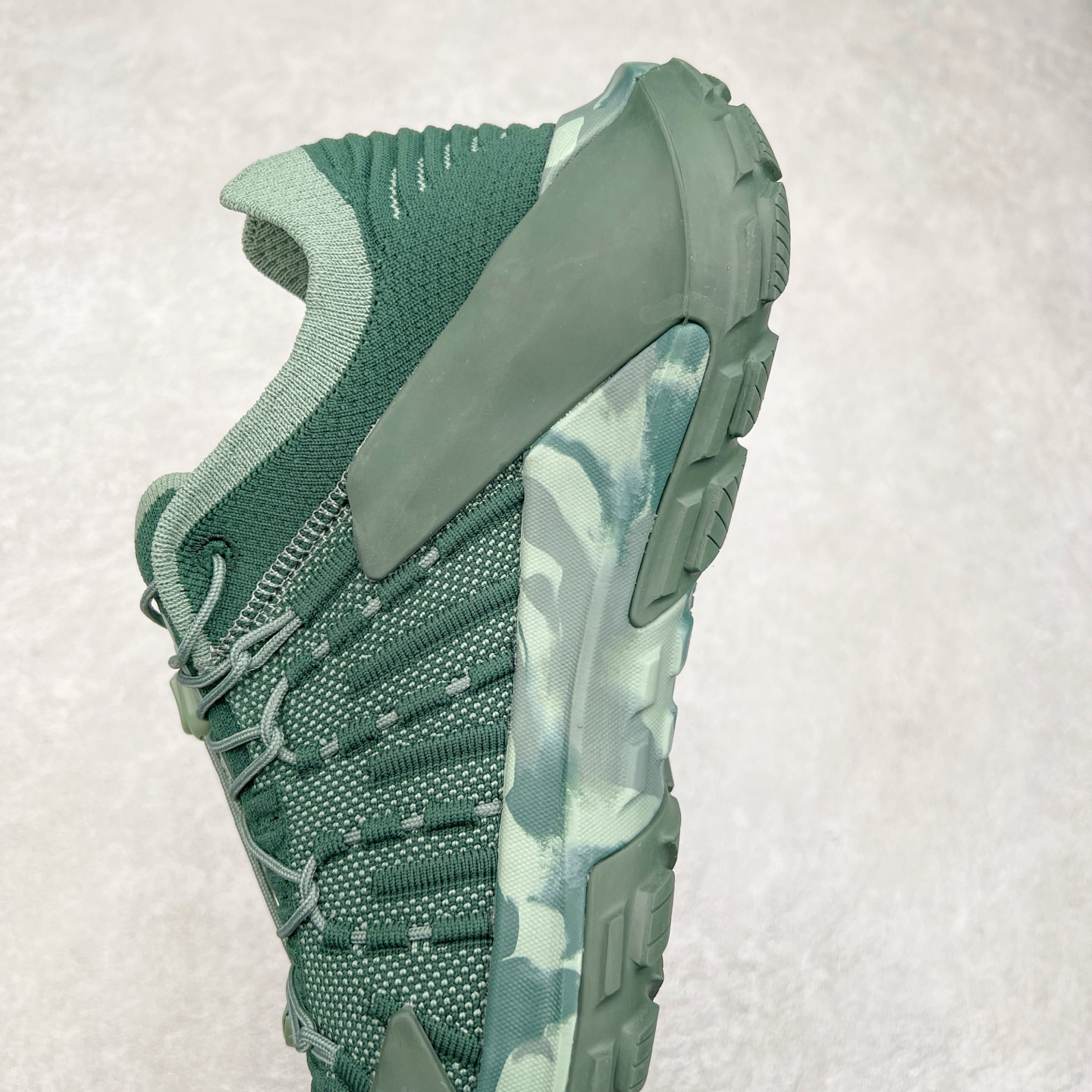 图片[7]-MAMMUT猛犸象 Hueco Knit 2 登山靴多功能鞋履 独立私模 顶级复刻百分百还原# 应用BASE FIT 2.0专利技术 拥有优越的抓地力、护趾力和运动缓冲功能 可折叠鞋跟 透气针织鞋面 适合春夏与初秋季节的设计 即刻\\\”履\\\”行出发 尺码：36 36.5 37.5 38 38.5 39 40 40.5 41 42 42.5 43 44 44.5 45 46-选品中心