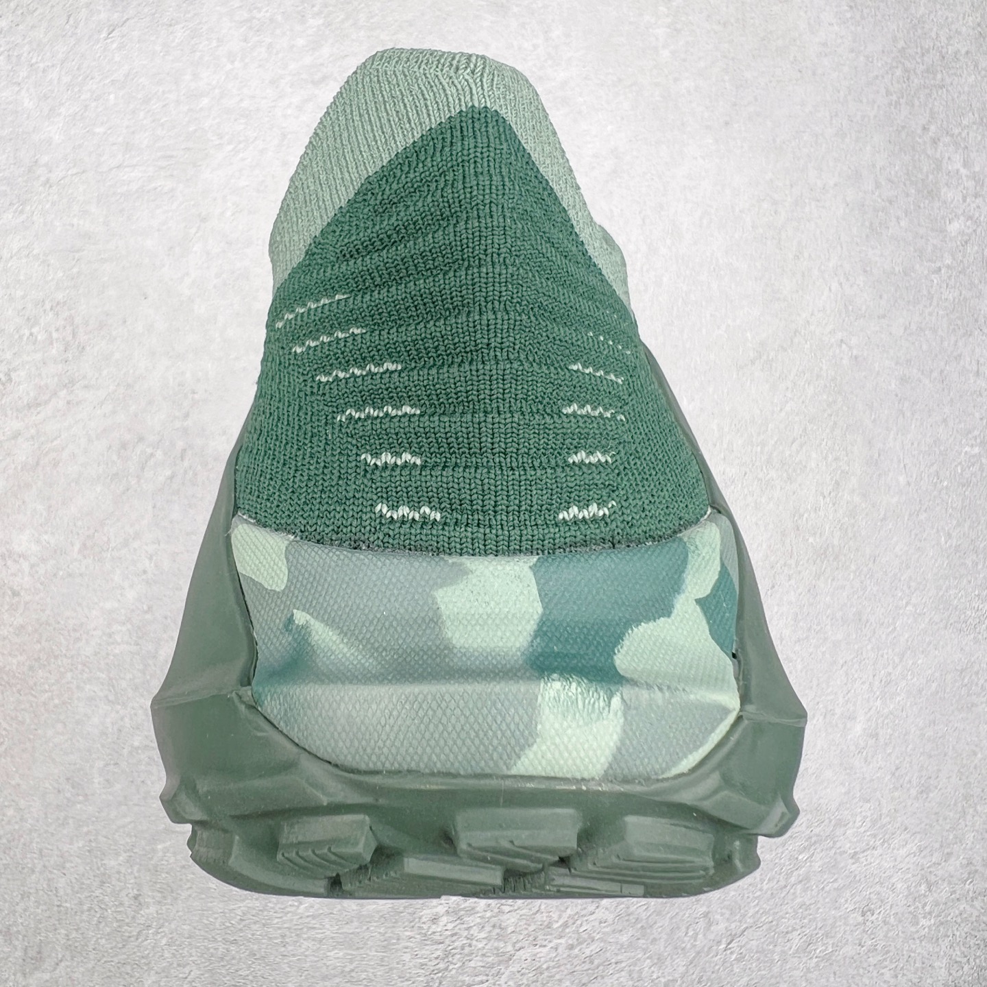 图片[8]-MAMMUT猛犸象 Hueco Knit 2 登山靴多功能鞋履 独立私模 顶级复刻百分百还原# 应用BASE FIT 2.0专利技术 拥有优越的抓地力、护趾力和运动缓冲功能 可折叠鞋跟 透气针织鞋面 适合春夏与初秋季节的设计 即刻\\\”履\\\”行出发 尺码：36 36.5 37.5 38 38.5 39 40 40.5 41 42 42.5 43 44 44.5 45 46-选品中心