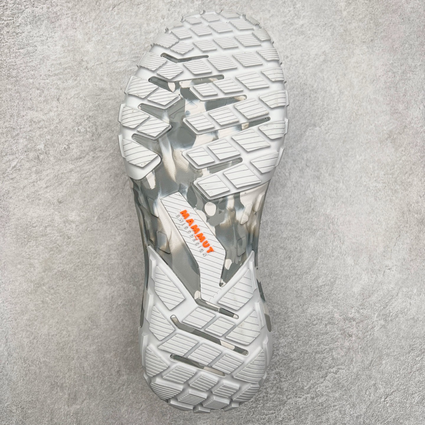 图片[9]-MAMMUT猛犸象 Hueco Knit 2 登山靴多功能鞋履 独立私模 顶级复刻百分百还原# 应用BASE FIT 2.0专利技术 拥有优越的抓地力、护趾力和运动缓冲功能 可折叠鞋跟 透气针织鞋面 适合春夏与初秋季节的设计 即刻\\\”履\\\”行出发 尺码：36 36.5 37.5 38 38.5 39 40 40.5 41 42 42.5 43 44 44.5 45 46-选品中心