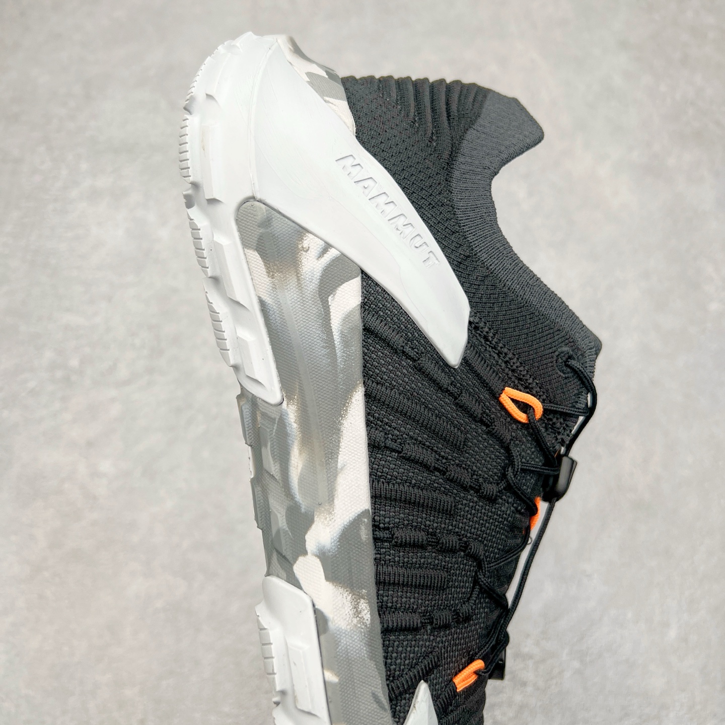 图片[6]-MAMMUT猛犸象 Hueco Knit 2 登山靴多功能鞋履 独立私模 顶级复刻百分百还原# 应用BASE FIT 2.0专利技术 拥有优越的抓地力、护趾力和运动缓冲功能 可折叠鞋跟 透气针织鞋面 适合春夏与初秋季节的设计 即刻\\\”履\\\”行出发 尺码：36 36.5 37.5 38 38.5 39 40 40.5 41 42 42.5 43 44 44.5 45 46-选品中心