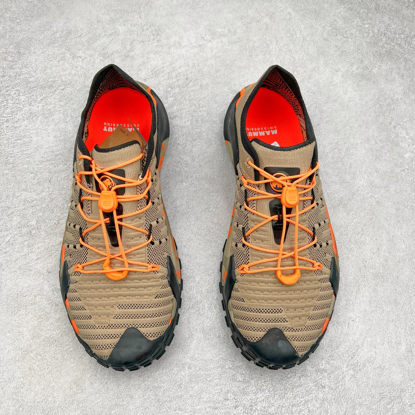 图片[2]-MAMMUT猛犸象 Hueco Knit 2 登山靴多功能鞋履 独立私模 顶级复刻百分百还原# 应用BASE FIT 2.0专利技术 拥有优越的抓地力、护趾力和运动缓冲功能 可折叠鞋跟 透气针织鞋面 适合春夏与初秋季节的设计 即刻\\\”履\\\”行出发 尺码：36 36.5 37.5 38 38.5 39 40 40.5 41 42 42.5 43 44 44.5 45 46-选品中心