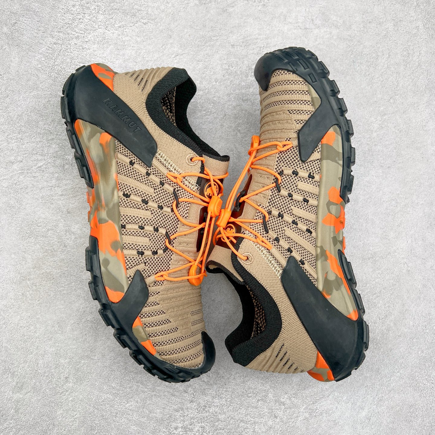 图片[3]-MAMMUT猛犸象 Hueco Knit 2 登山靴多功能鞋履 独立私模 顶级复刻百分百还原# 应用BASE FIT 2.0专利技术 拥有优越的抓地力、护趾力和运动缓冲功能 可折叠鞋跟 透气针织鞋面 适合春夏与初秋季节的设计 即刻\\\”履\\\”行出发 尺码：36 36.5 37.5 38 38.5 39 40 40.5 41 42 42.5 43 44 44.5 45 46-选品中心