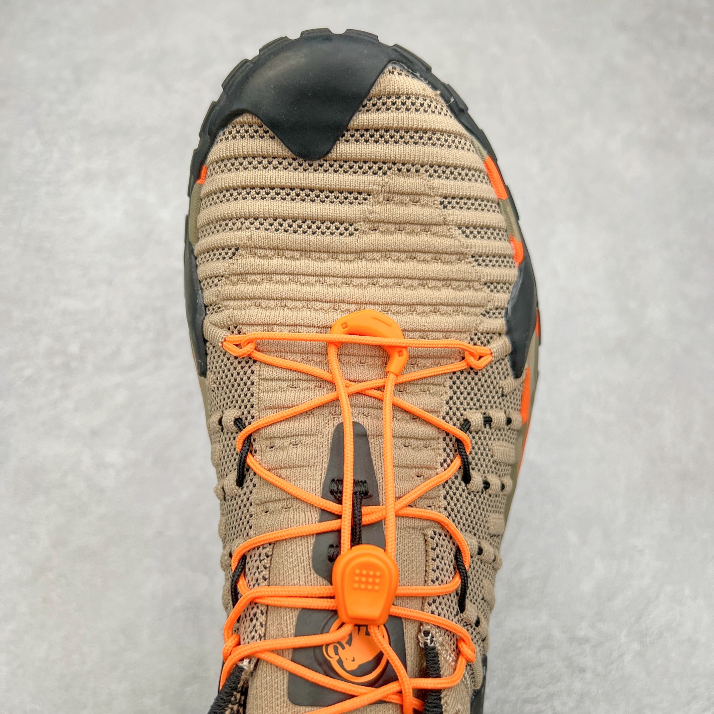 图片[4]-MAMMUT猛犸象 Hueco Knit 2 登山靴多功能鞋履 独立私模 顶级复刻百分百还原# 应用BASE FIT 2.0专利技术 拥有优越的抓地力、护趾力和运动缓冲功能 可折叠鞋跟 透气针织鞋面 适合春夏与初秋季节的设计 即刻\\\”履\\\”行出发 尺码：36 36.5 37.5 38 38.5 39 40 40.5 41 42 42.5 43 44 44.5 45 46-选品中心