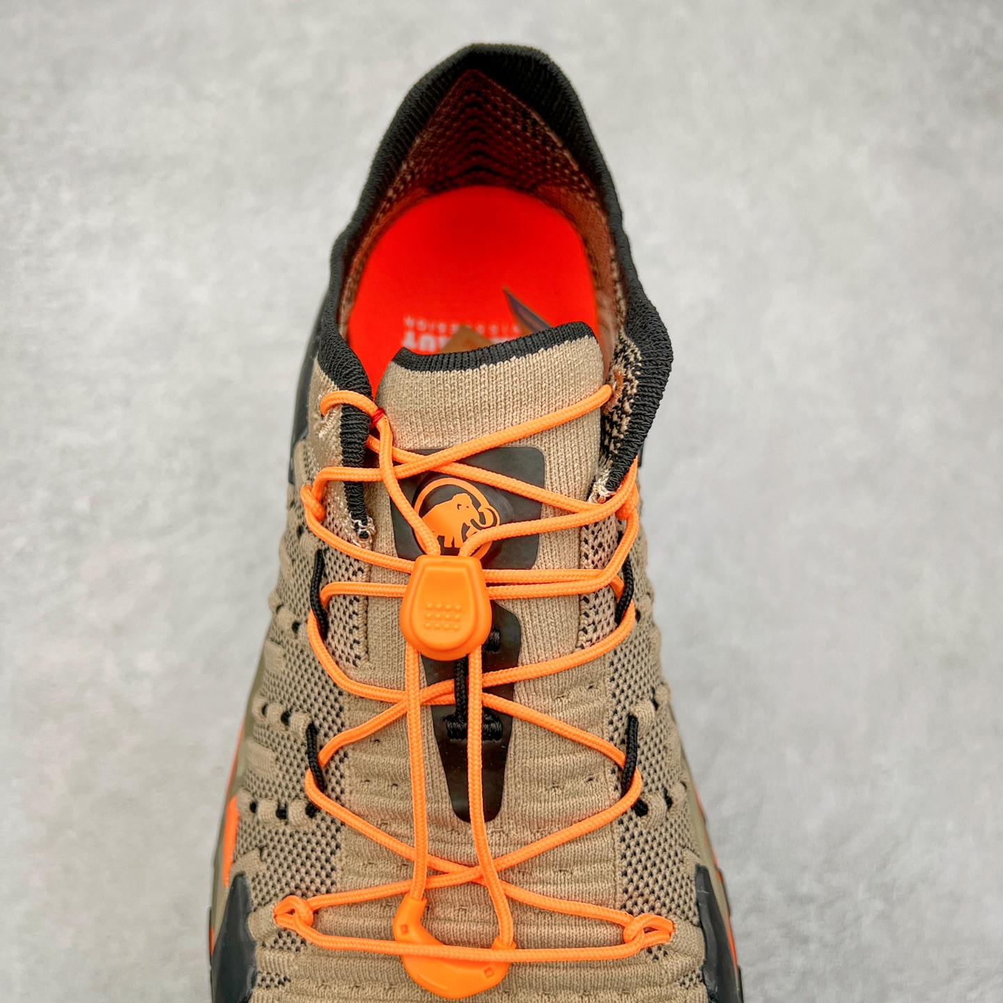 图片[5]-MAMMUT猛犸象 Hueco Knit 2 登山靴多功能鞋履 独立私模 顶级复刻百分百还原# 应用BASE FIT 2.0专利技术 拥有优越的抓地力、护趾力和运动缓冲功能 可折叠鞋跟 透气针织鞋面 适合春夏与初秋季节的设计 即刻\\\”履\\\”行出发 尺码：36 36.5 37.5 38 38.5 39 40 40.5 41 42 42.5 43 44 44.5 45 46-选品中心