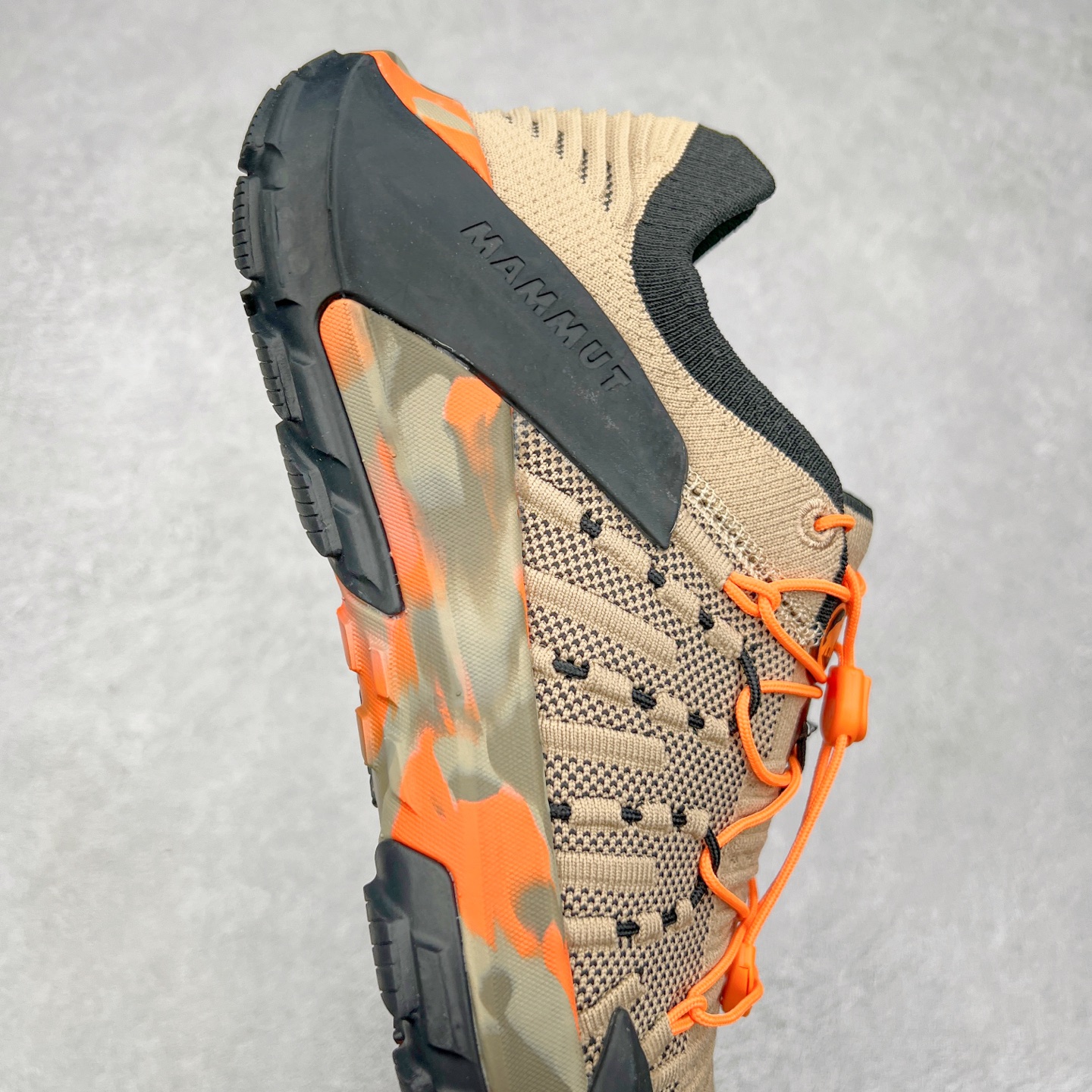 图片[6]-MAMMUT猛犸象 Hueco Knit 2 登山靴多功能鞋履 独立私模 顶级复刻百分百还原# 应用BASE FIT 2.0专利技术 拥有优越的抓地力、护趾力和运动缓冲功能 可折叠鞋跟 透气针织鞋面 适合春夏与初秋季节的设计 即刻\\\”履\\\”行出发 尺码：36 36.5 37.5 38 38.5 39 40 40.5 41 42 42.5 43 44 44.5 45 46-选品中心