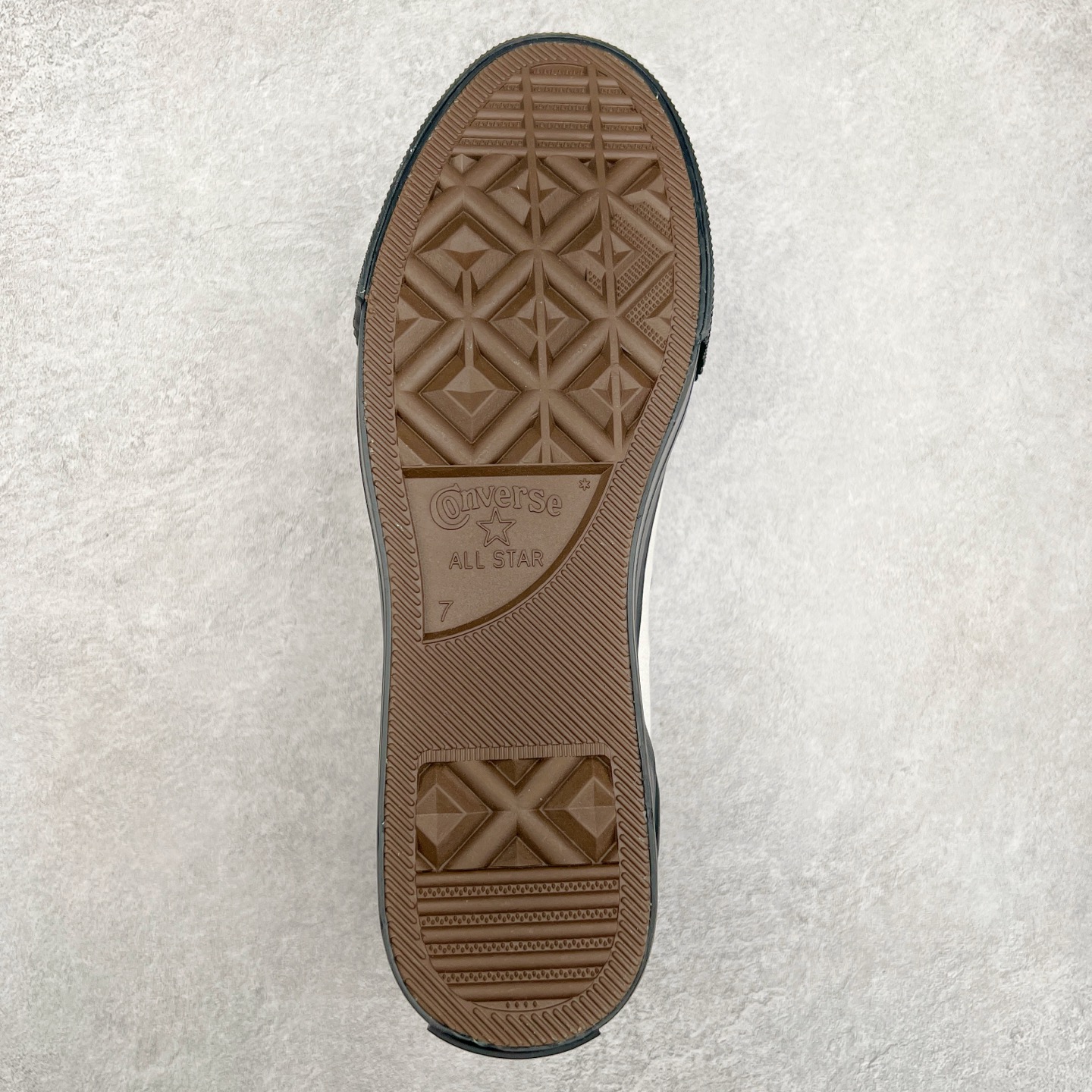 图片[9]-匡威2025新品 增高系列‼️ Converse All Star 厚底增高 百搭休闲 防滑耐磨 厚底休闲鞋 白黑奥利奥经典百搭 厚底设计瞬间拉长腿型 防滑耐磨大 ，轻松应对各种地形 OrthoLite鞋垫舒适透气 逛街蹦迪都不累 黑武士酷飒有型 货号：31312471 尺码：35 36 36.5 37 37.5 38 39 39.5 40 41 41.5 42 42.5 43 44-选品中心