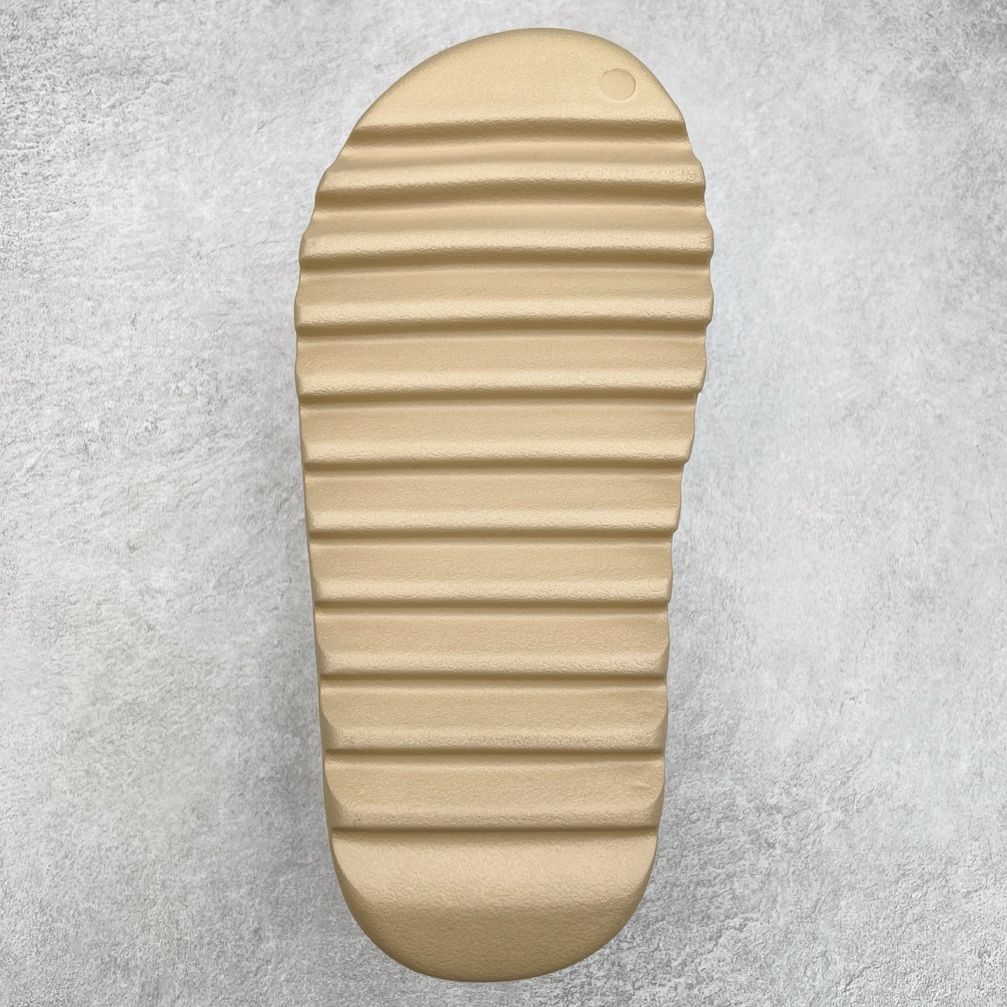 图片[9]-＃奥莱Zp订单福利 YEEZY 椰子拖鞋/洞洞鞋 史诗级福利 超值回馈捡漏 买到就是赚 真白菜价 好好把握 工厂清仓处理 zp专柜 直播间399 499一样的东西 帮你极致省钱 同源公司EVA粒子环保塑料 原厂指令配方 弹性卡色均保持原鞋一致 匠心打造 采用原厂进口MD全套模具打造 全套原楦头 鞋口弧度大小 鞋面色泽质感同步原鞋 LOGO内侧钢印清晰工整 原厂定制原标 同比ZP 符合人体设计 独家开发至50.5码 尺码：36 37 38 39 40.5 42 43 44.5 46 47 48.5 50.5-选品中心