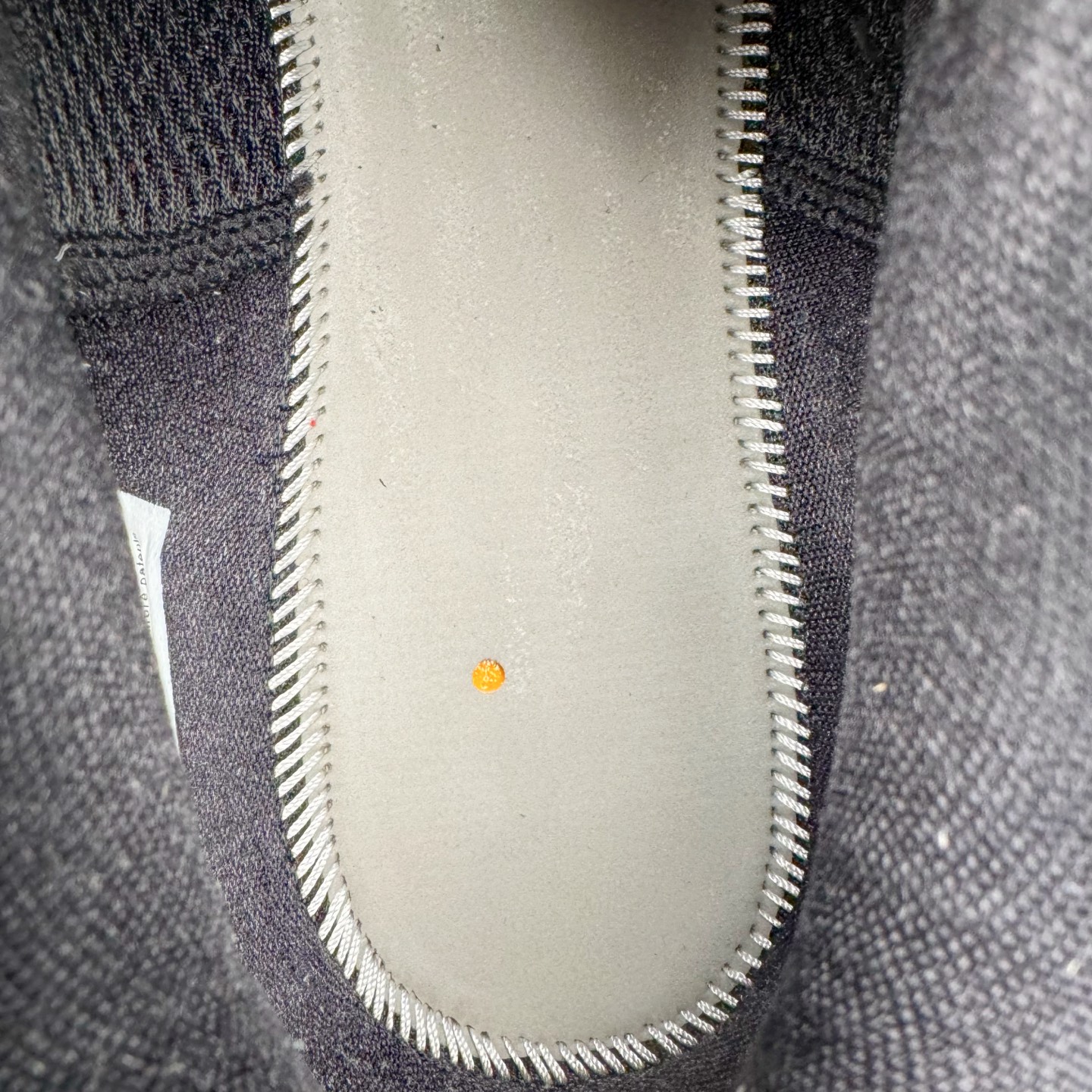 图片[10]-＃Star NK Zoom Kobe \\\”Bruce Lee\\\” 科比5代 李小龙黑黄 CD4991-700 圈内顶级批次 完美复刻公司货 前掌超大Zoom Turbo气垫 后掌EVA缓震 真正的原汁原味 还原ZP脚感 全身鞋材卡料色独家定制 唯一正确喷漆工艺Swoosh 正确凹凸蛇鳞工艺 正确鞋面渐变效果 内全置真动飞态线 独立原厂模具 最大尺码达到49.5码 首批不拼图大几率过验 亲测已过 支持各种高强度实战 无需担心 上脚价 补货周期极长 脚宽建议买大半码 科比系列前掌偏窄 不影响二次销售 支持七天无理由退换 尺码：40 40.5 41 42 42.5 43 44 44.5 45 45.5 46 47.5 48.5-选品中心