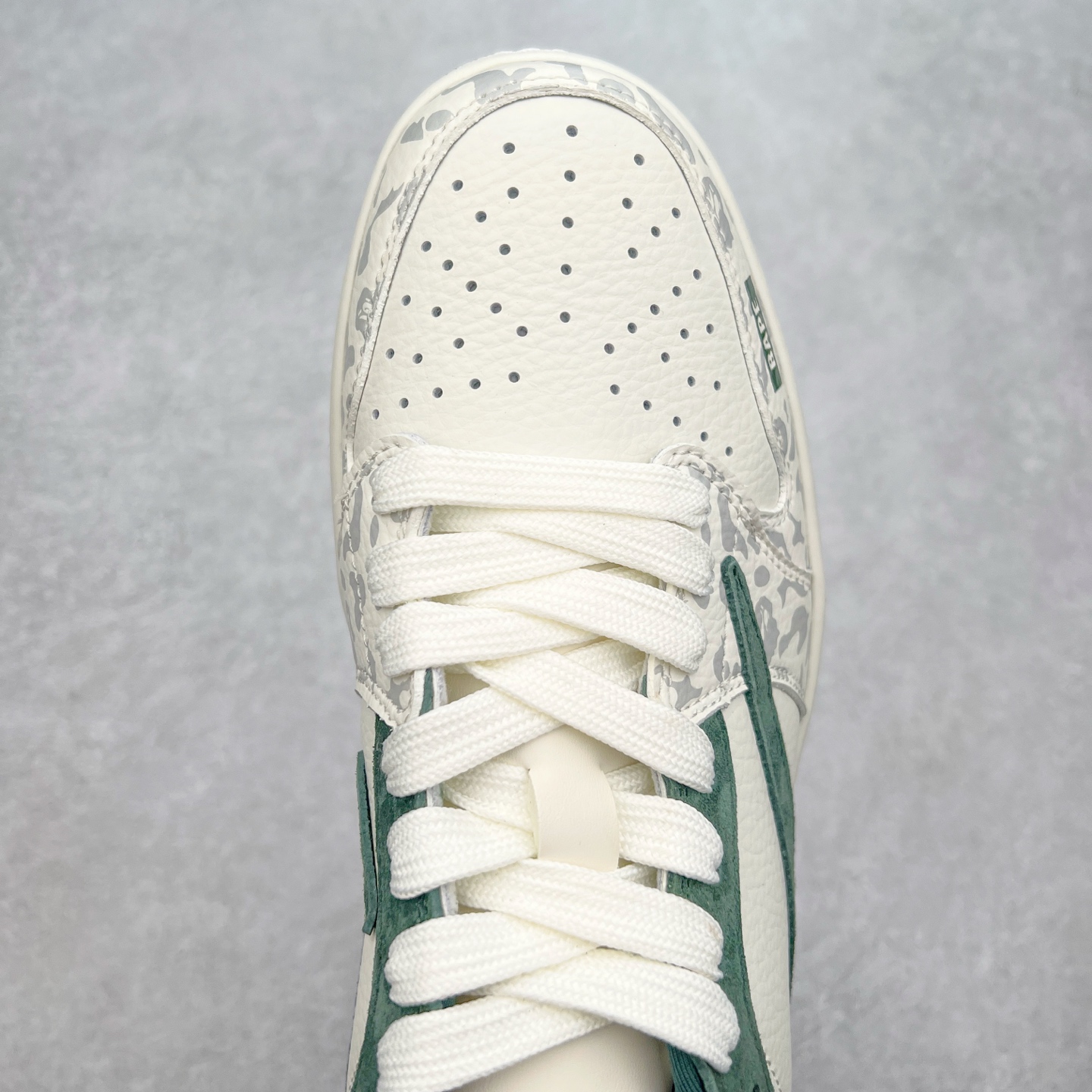 图片[4]-TS x Air Jordan AJ1 Low 倒钩低帮联名定制配色 SJ9950-017 原厂内置气垫魔块 A模大底 头层小牛皮 鞋舌AJ原厂专用牛津布+AJ专用反口珍珠布+原厂无杂质高弹内里海棉+特殊封边弹力鞋带 尺码：36 36.5 37.5 38 38.5 39 40 40.5 41 42 42.5 43 44 44.5 45 46 47.5-选品中心