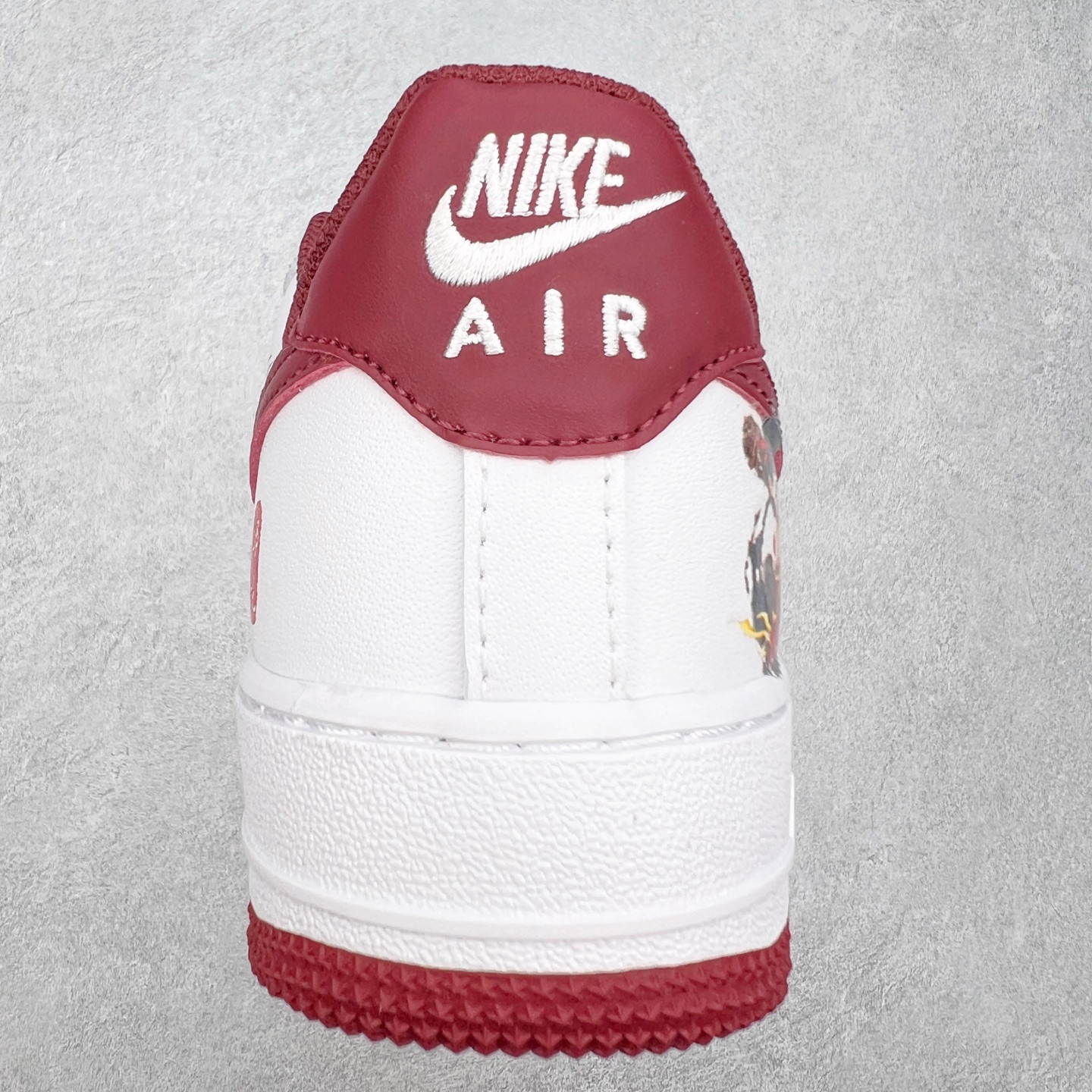 图片[8]-NK Air Force 1´07 Low 空军一号低帮百搭休闲运动板鞋 FV5988-105 柔软、弹性十足的缓震性能和出色的中底设计 横跨复古与现代的外型结合 造就出风靡全球 三十多年的Force 1 直到今天还深受青睐 尺码：36 36.5 37.5 38 38.5 39 40 40.5 41 42 42.5 43 44 44.5 45-选品中心