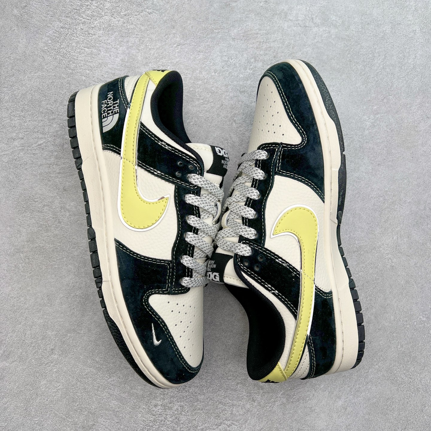图片[3]-NK Dunk Low 定制配色XX3168-113 大厂出品 极力推荐 原装头层材料 独家版型蒸餾加工帶來的是更好的视觉和脚感体验大厂纯原品质出货 清洁度 电绣工艺 皮料切割干净无任何毛边 细节完美 尺码：36 36.5 37.5 38 38.5 39 40 40.5 41 42 42.5 43 44 44.5 45-选品中心