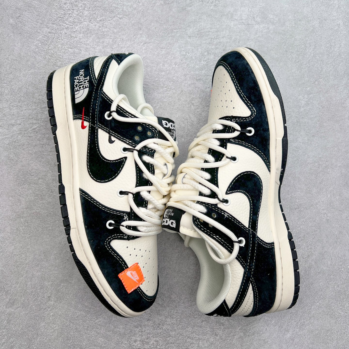 图片[3]-NK Dunk Low 定制配色 YX5066-256 大厂出品 极力推荐 原装头层材料 独家版型蒸餾加工帶來的是更好的视觉和脚感体验大厂纯原品质出货 清洁度 电绣工艺 皮料切割干净无任何毛边 细节完美 尺码：36 36.5 37.5 38 38.5 39 40 40.5 41 42 42.5 43 44 44.5 45-选品中心