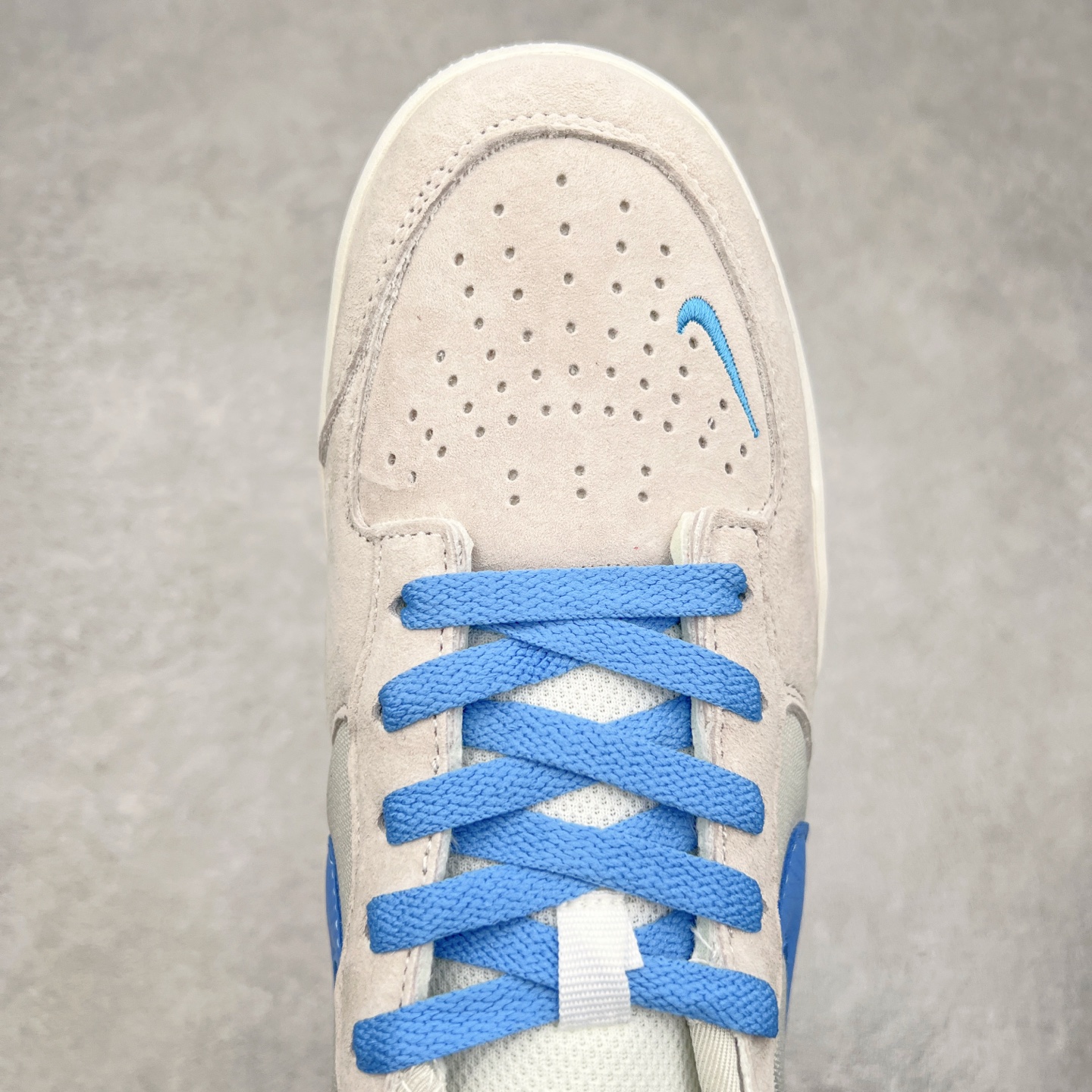 图片[4]-＃福利特价 NK SB Force 58 空军58系列低帮休闲运动滑板板鞋 鞋面由帆布和麂皮拼接 层次感丰富 搭配硫化外底 耐磨耐穿 鞋舌及中底后跟处饰有SB Logo 表明鞋款身份 采用包边设计 经久耐穿 硫化结构则有效提升灵活性 穿上这款全新推出的创意力作 助你耀动街头 尺码：36 36.5 37.5 38 38.5 39 40 40.5 41 42 42.5 43 44 45-选品中心