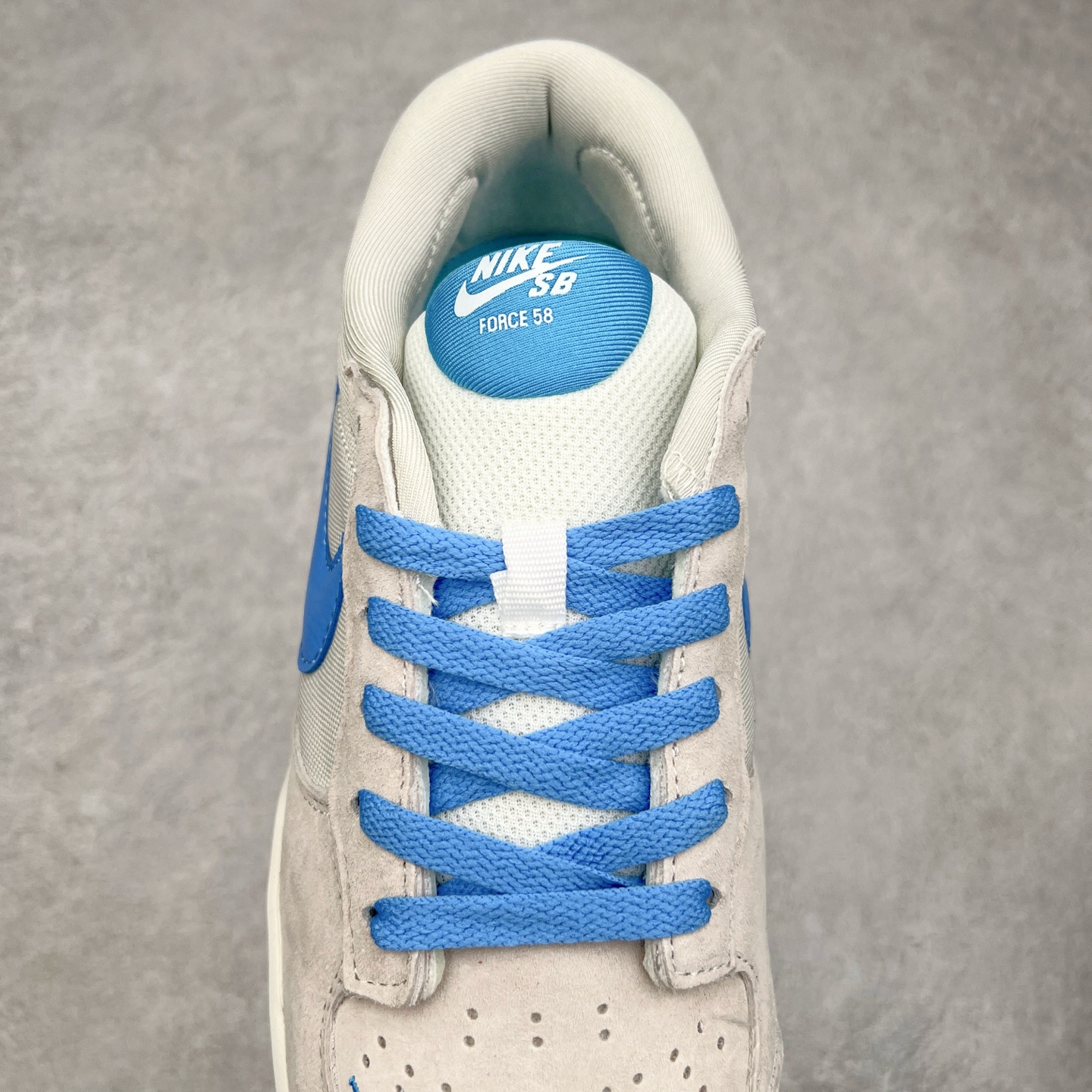 图片[5]-＃福利特价 NK SB Force 58 空军58系列低帮休闲运动滑板板鞋 鞋面由帆布和麂皮拼接 层次感丰富 搭配硫化外底 耐磨耐穿 鞋舌及中底后跟处饰有SB Logo 表明鞋款身份 采用包边设计 经久耐穿 硫化结构则有效提升灵活性 穿上这款全新推出的创意力作 助你耀动街头 尺码：36 36.5 37.5 38 38.5 39 40 40.5 41 42 42.5 43 44 45-选品中心